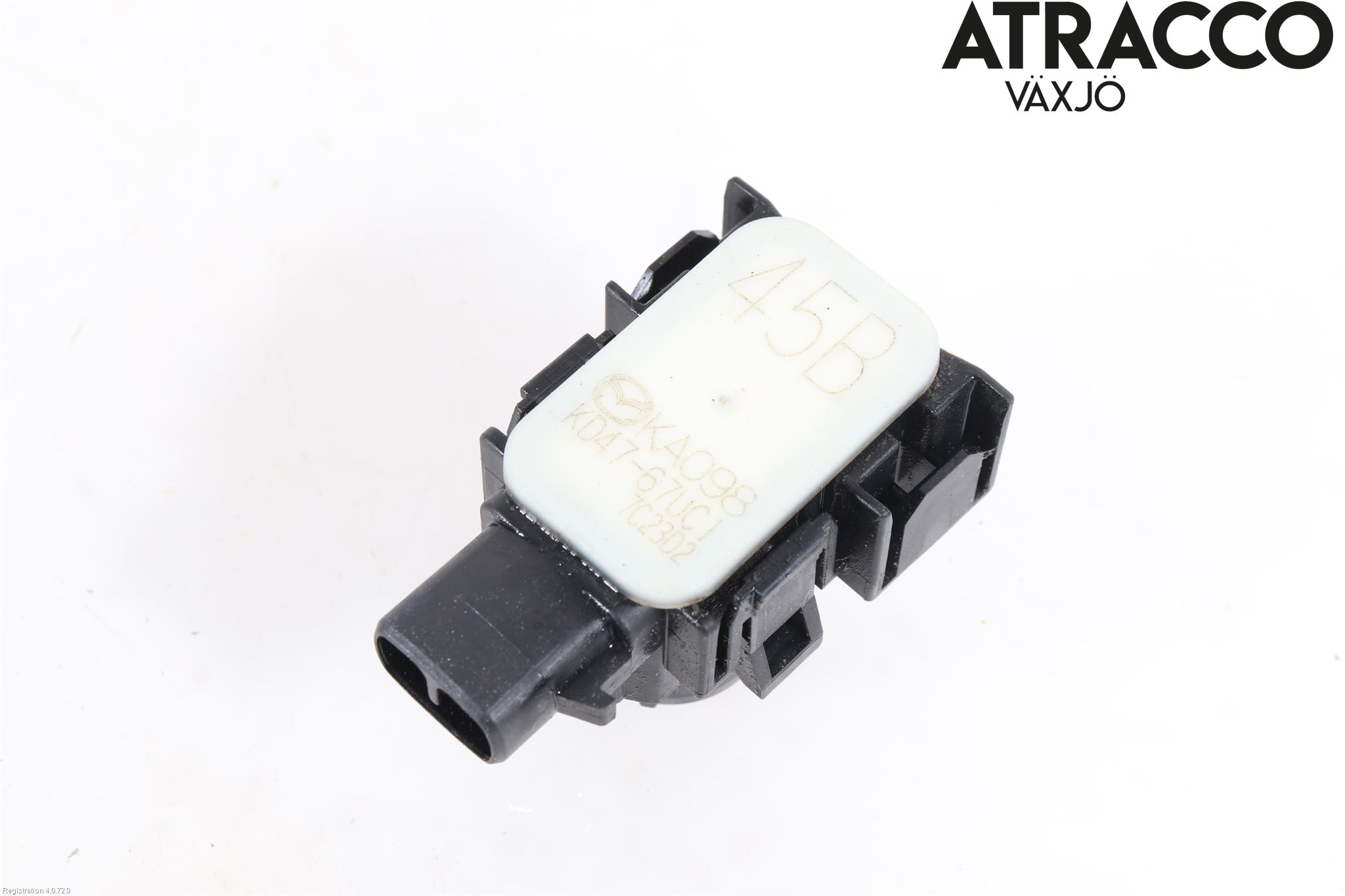 Mazda CX-5 17- Parkeringshjälp Frontsensor