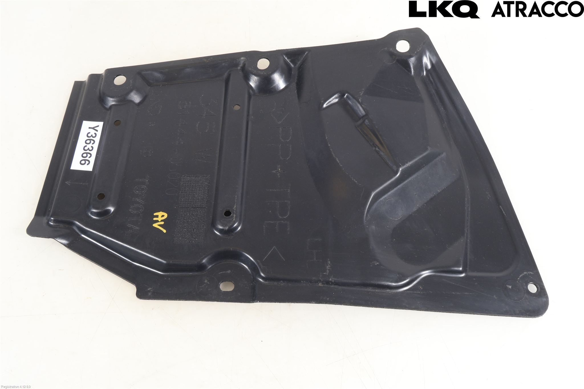 Toyota AURIS 13-19 Hasplåt Plåt-Plast