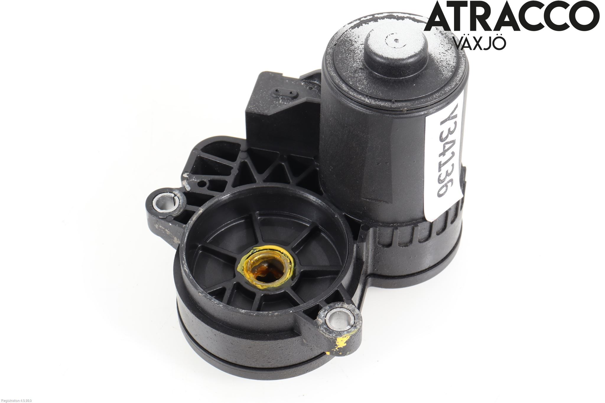 Mazda CX-30 20- Parkeringsbroms Elmanövrerad