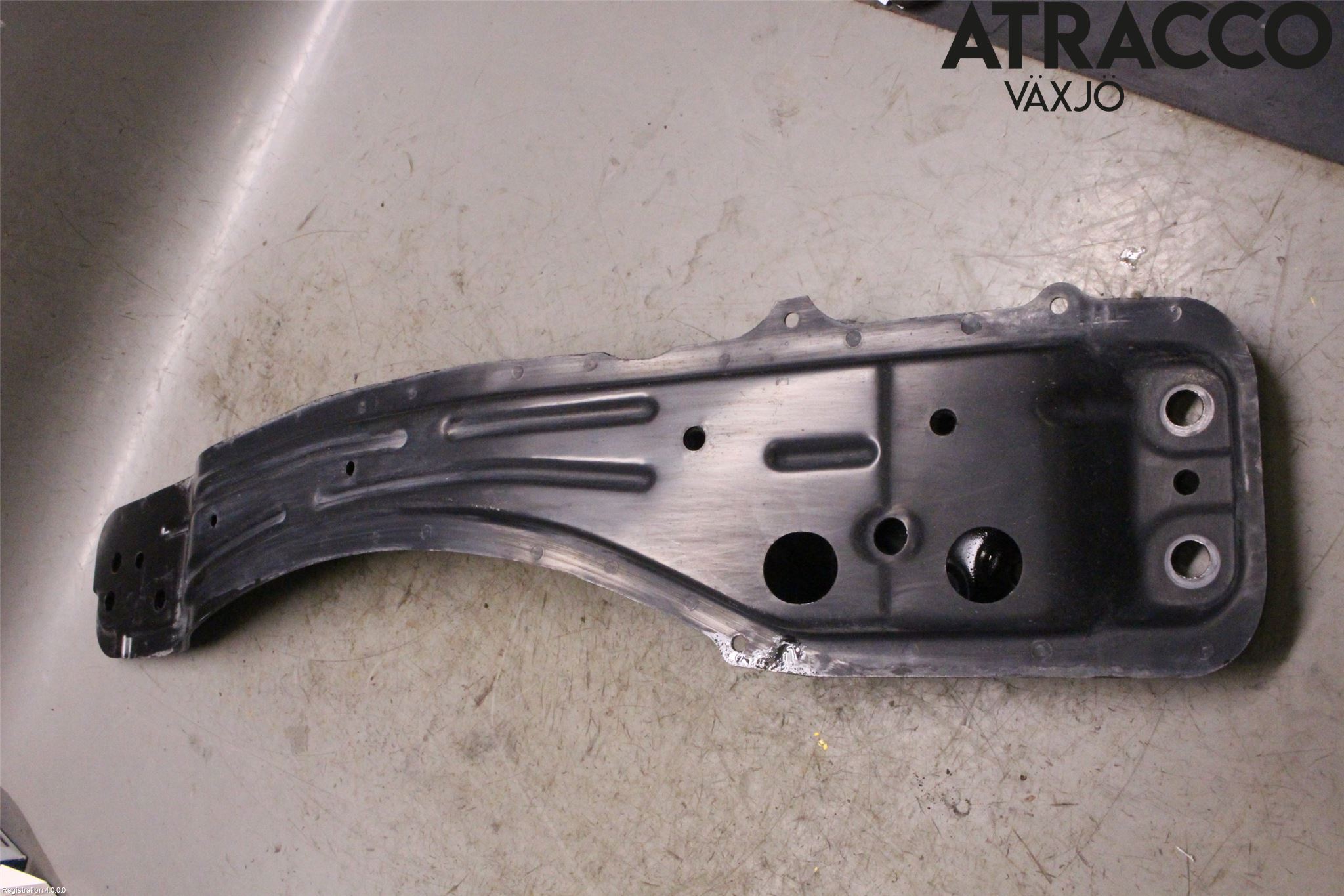 Toyota RAV 4 00-06 Motorbalk