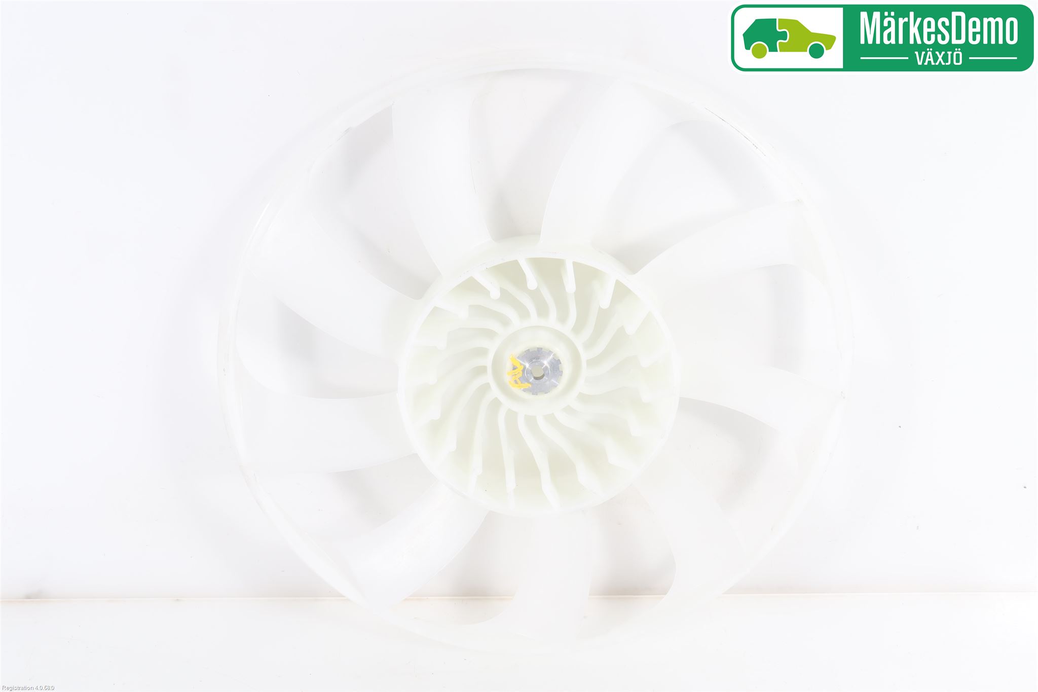 Toyota RAV4 13-18 Kylfläkt-Vinge