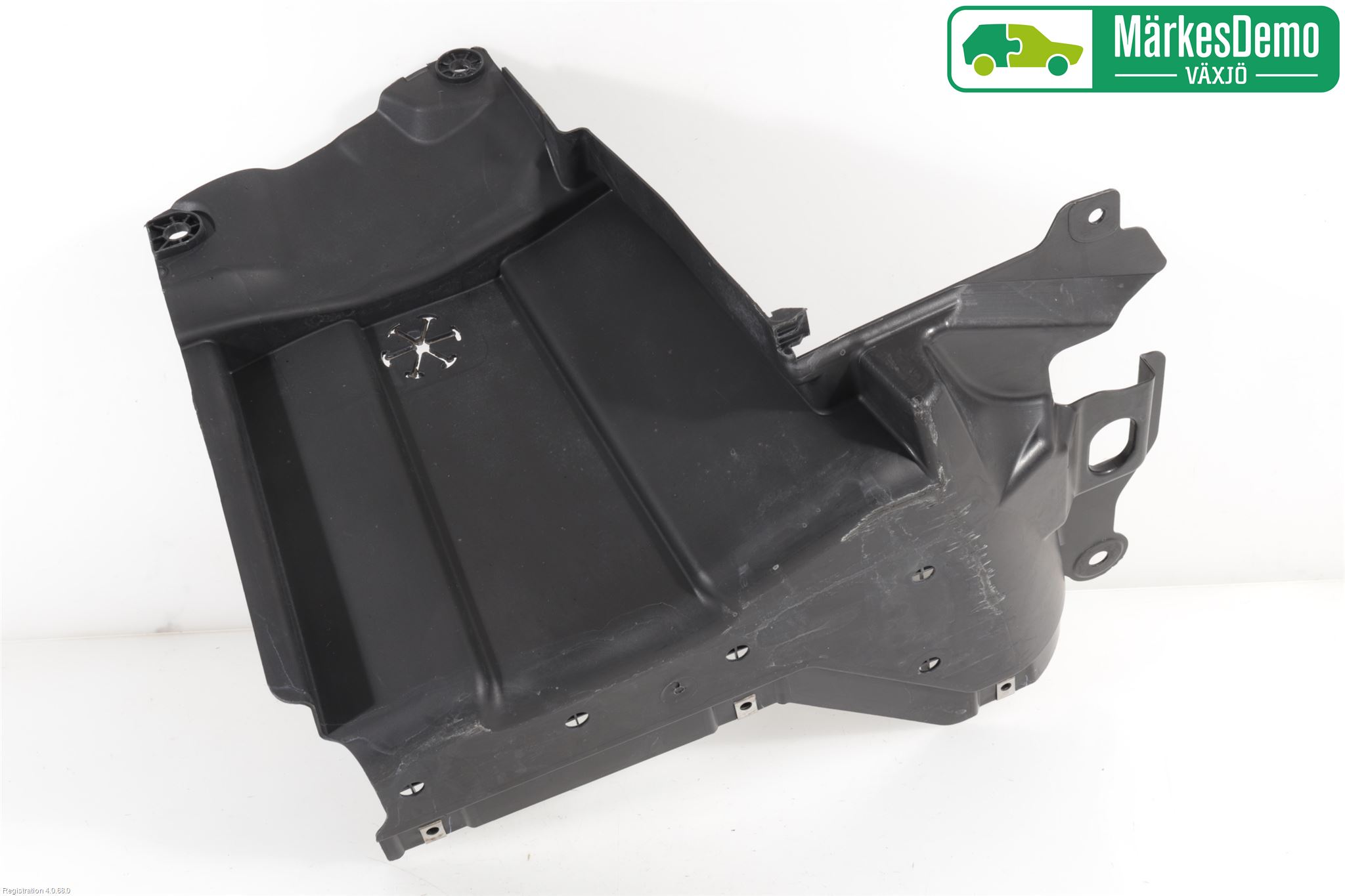 Honda JAZZ 15-20 Hasplåt Plåt-Plast