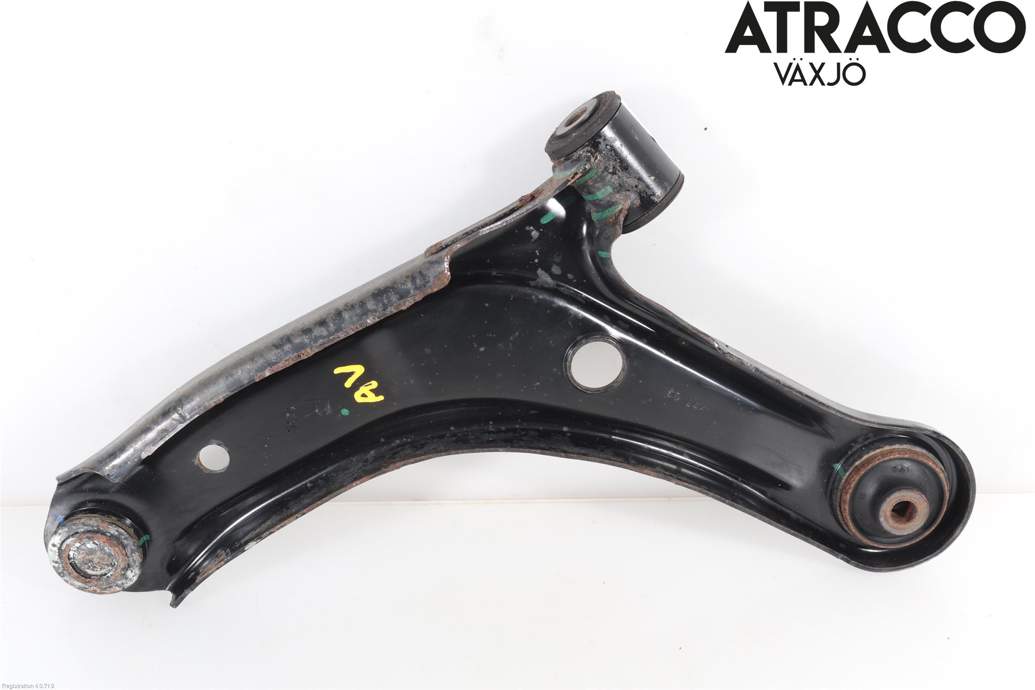 Suzuki VITARA 15- Bärarm Fram Undre Hö