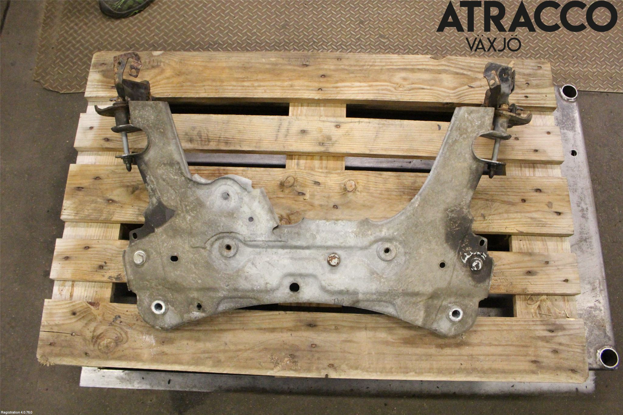 Renault KANGOO II 08-14 Framvagnsbalk