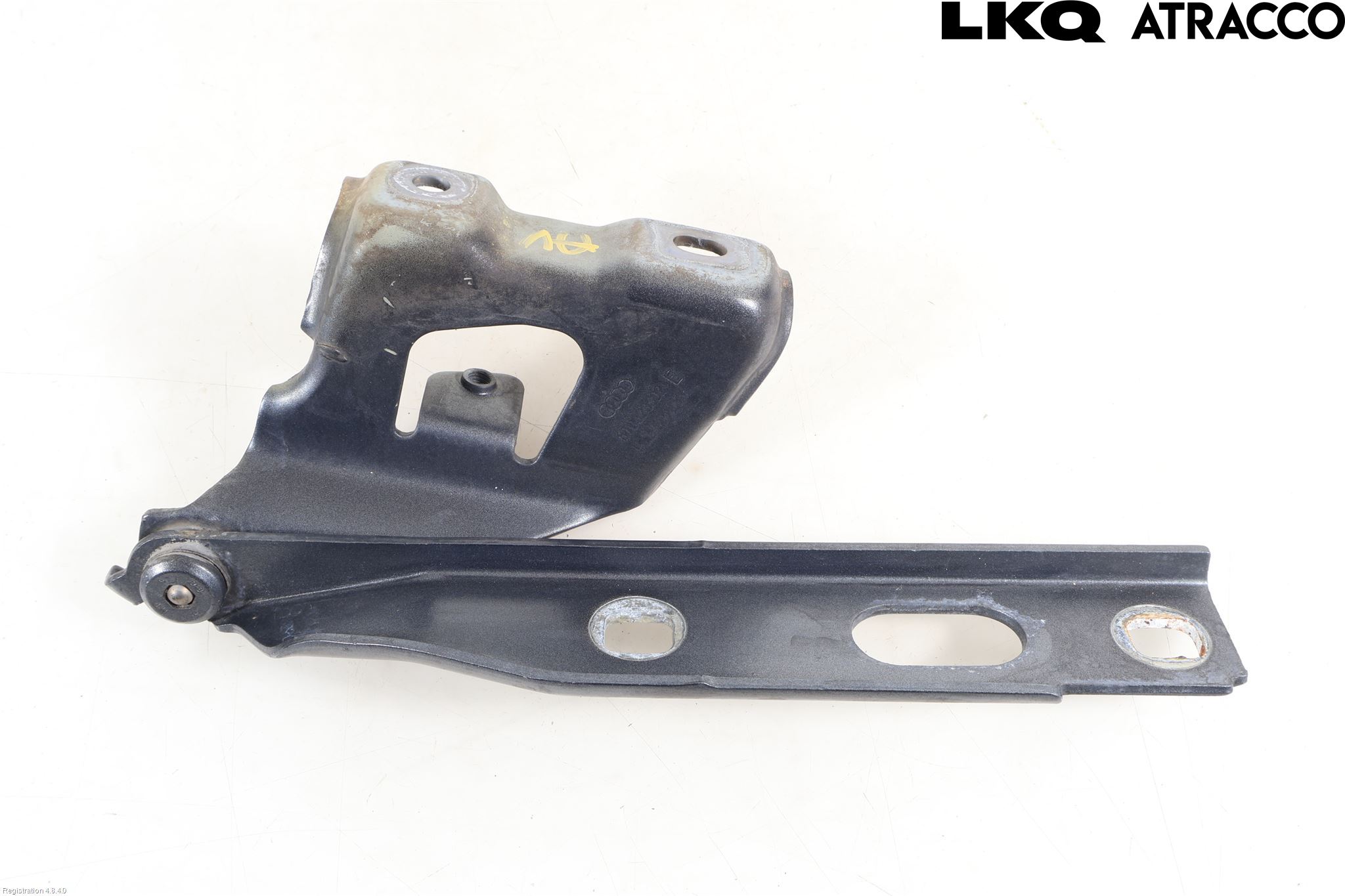 Audi A5 07-16 Huvgångjärn