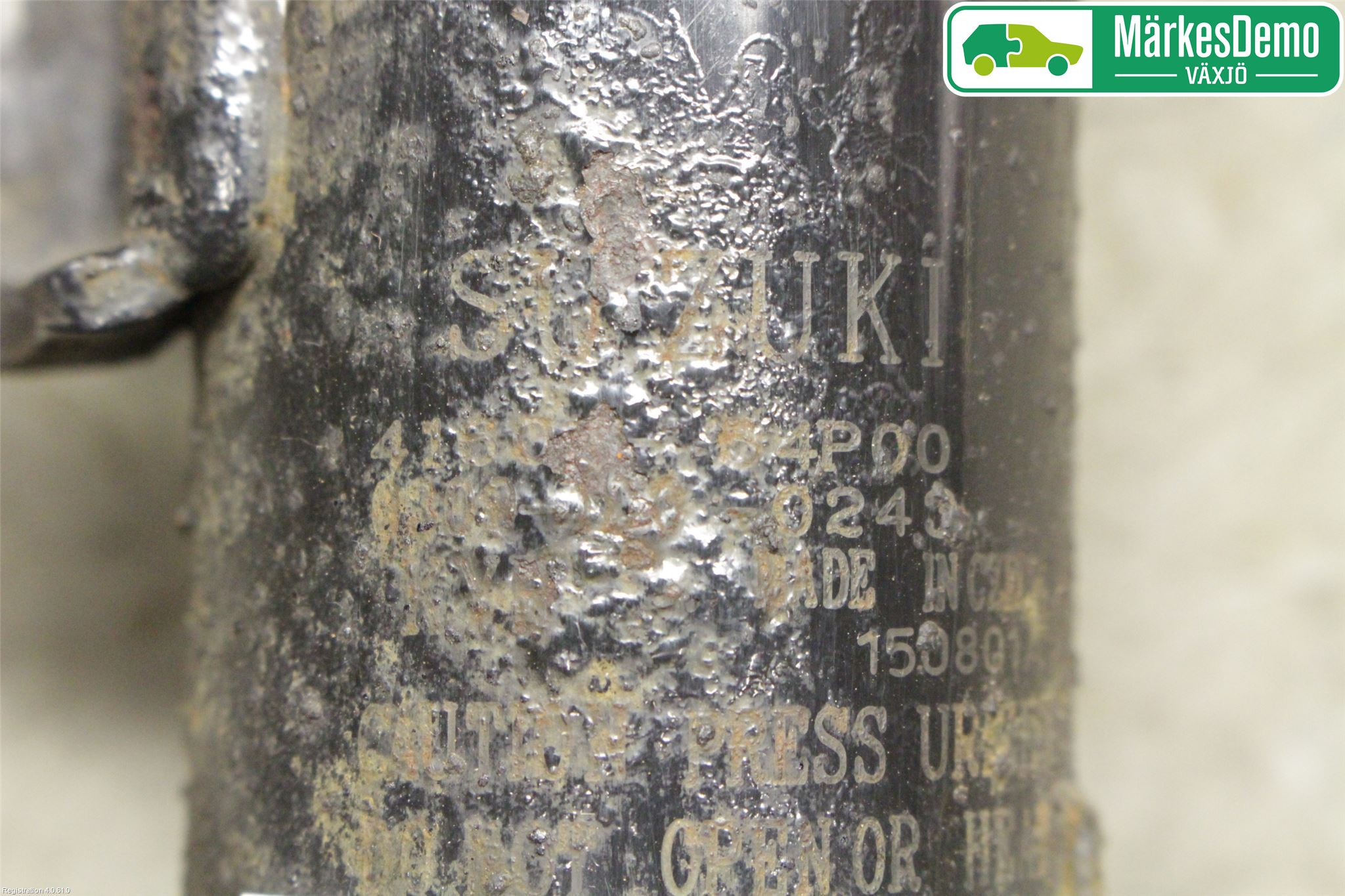 Suzuki VITARA 15- Fjäderben Fram Höger