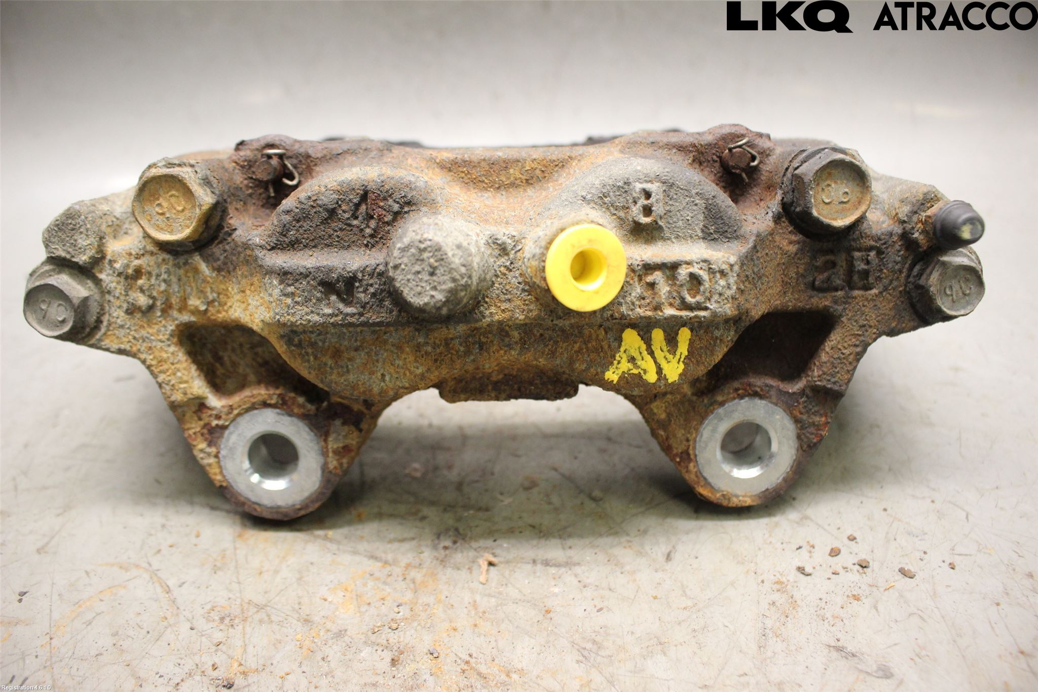 Toyota HILUX 16- Bromsok Fram Vänster