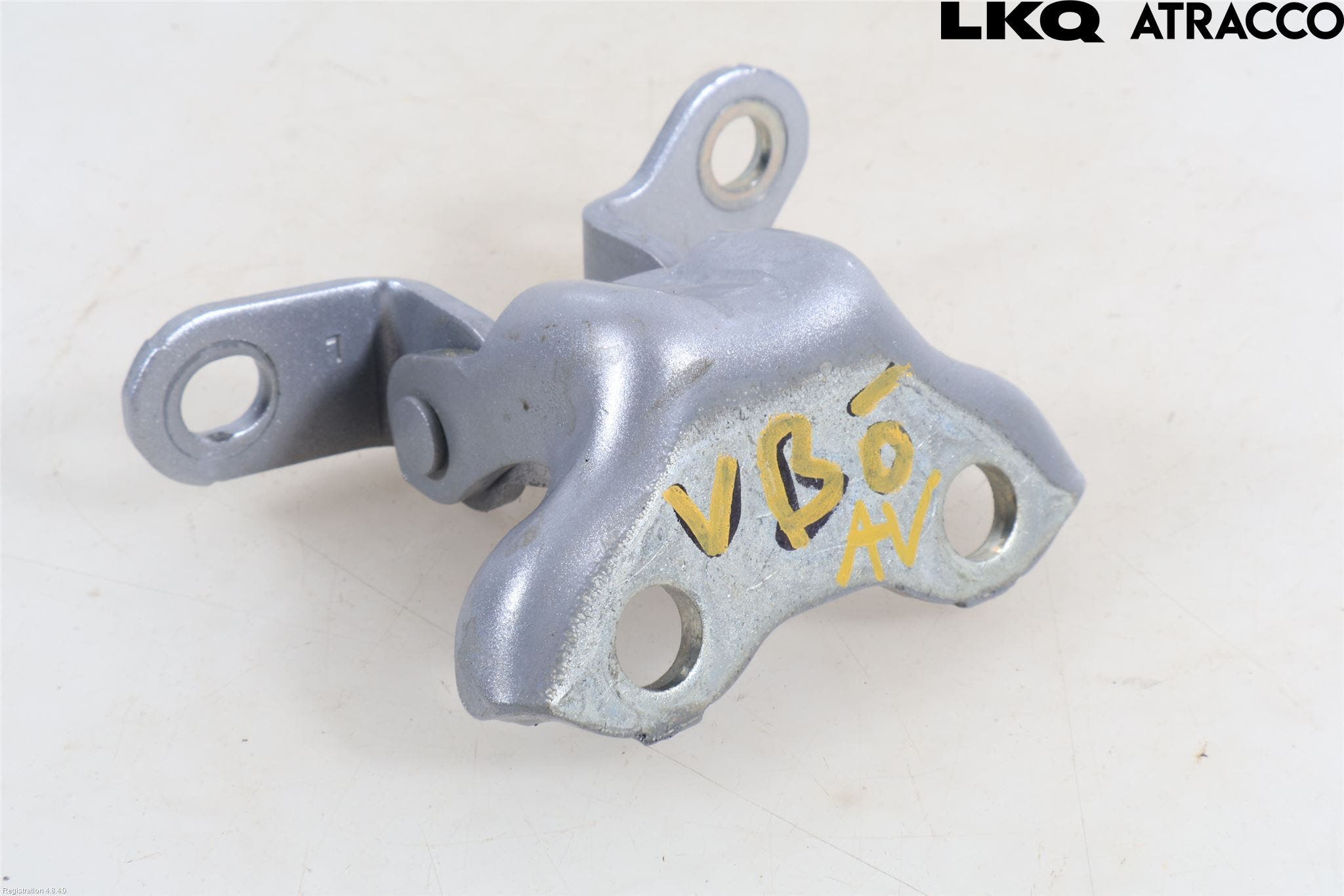 Toyota YARIS CROSS XP21 21- Dörrgångjärn