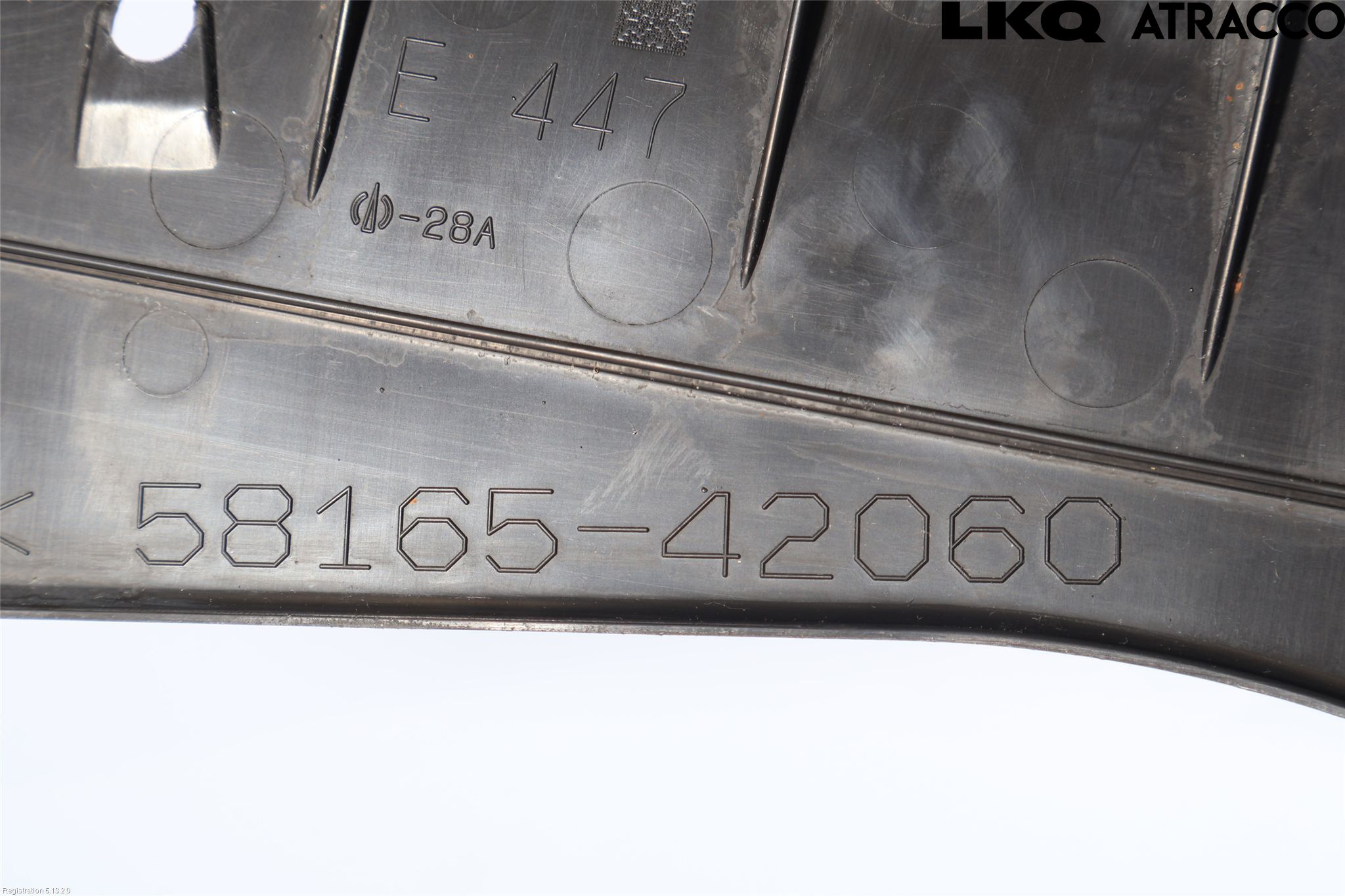 Toyota bZ4X EA10 22- Hasplåt Plåt-Plast
