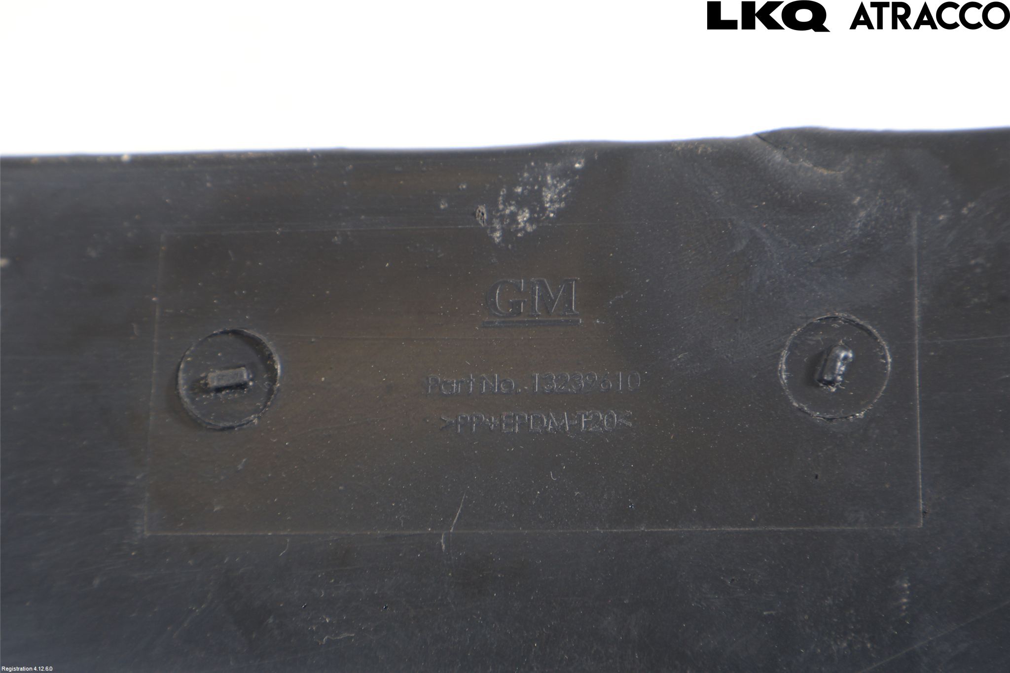 Opel ASTRA J 10-15 Hasplåt Plåt-Plast