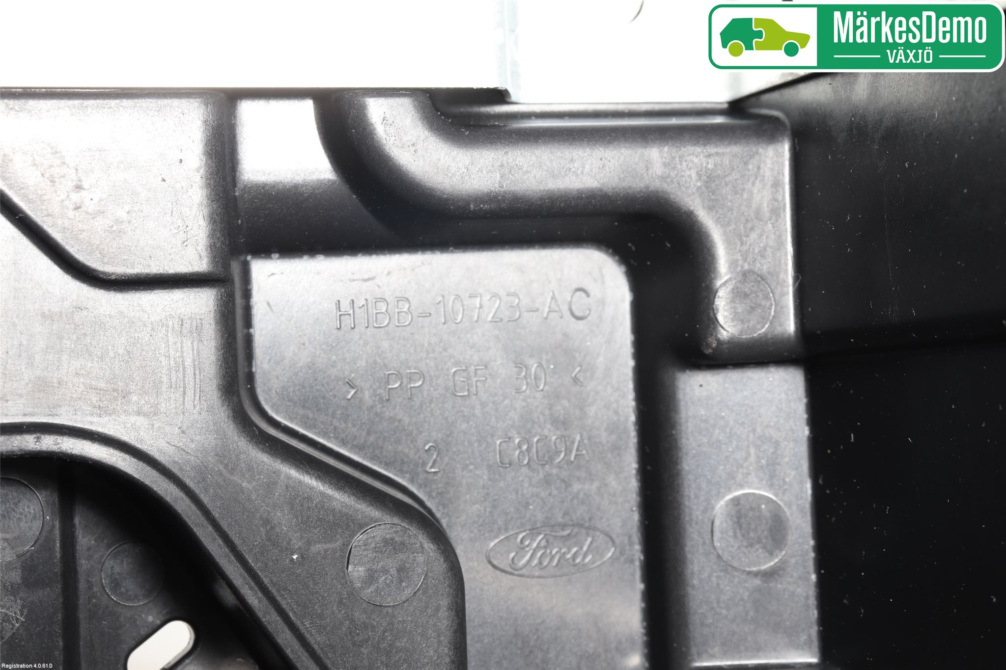 Ford FIESTA (VII) 18-23 Batterilåda-Fäste-Hållare