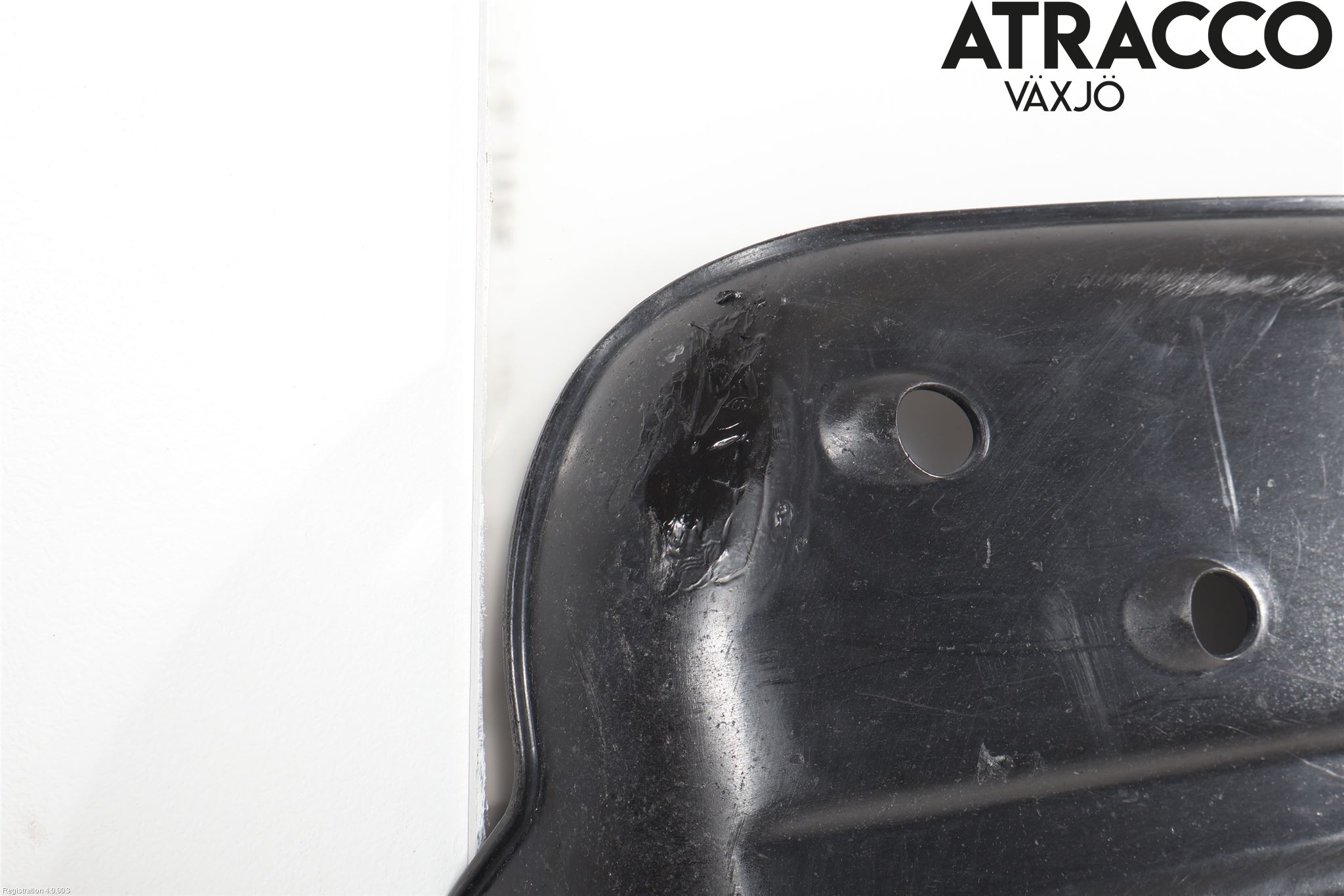 Toyota HILUX 16- Bränsletank Skyddsplåt