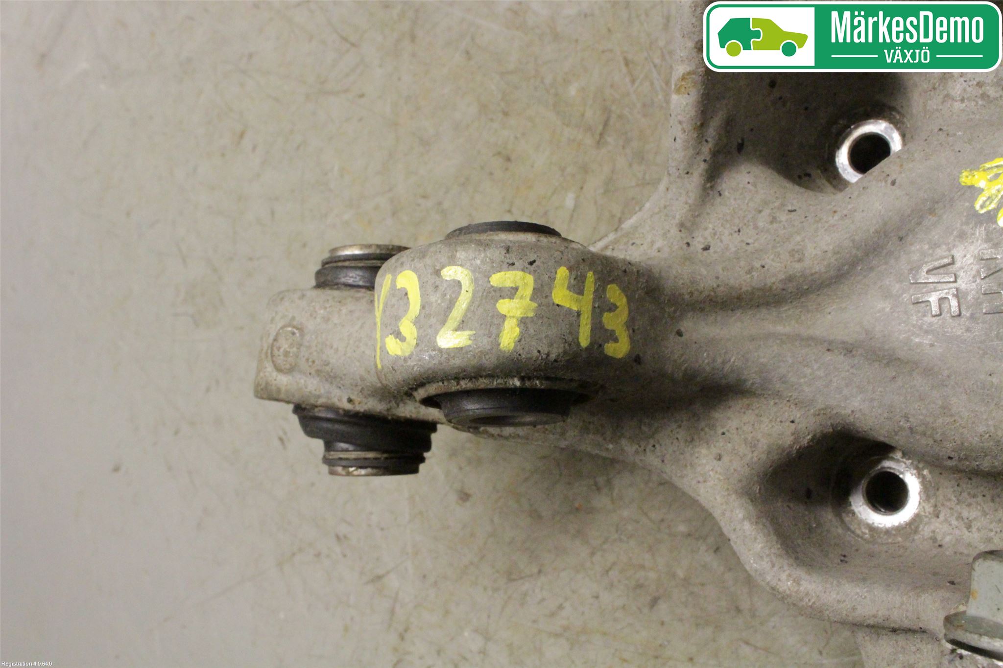Hyundai i40 16-18 Hjullagerhus-Spindel Hö B