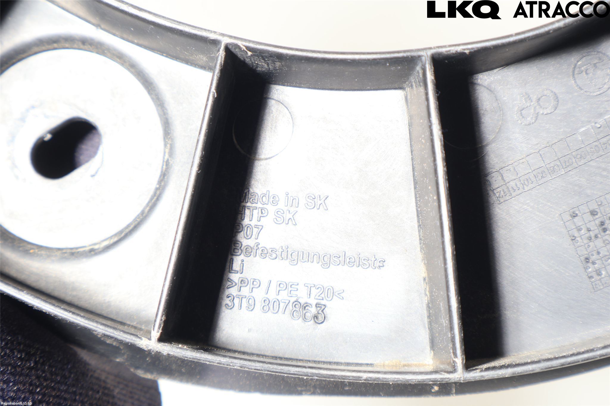 Skoda SUPERB 09-15 Stötfångarfäste Bak Vä
