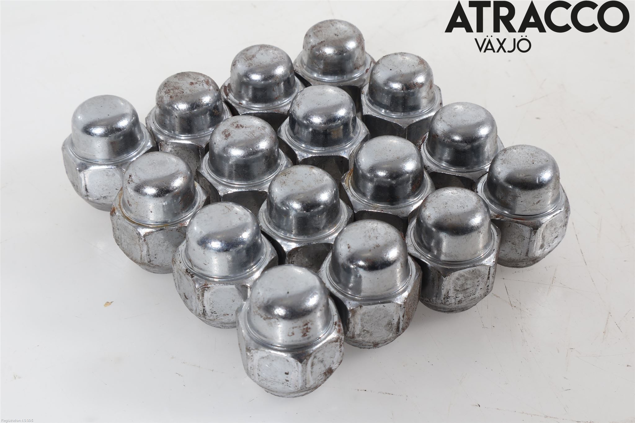 Hyundai i20 BC 21- Hjulmutter-Bult-Sats