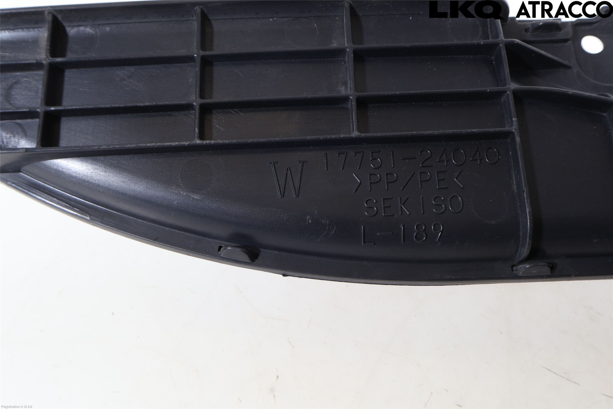 Toyota COROLLA CROSS XG10 22- Förg-Bälg-Rör Mot Luftr