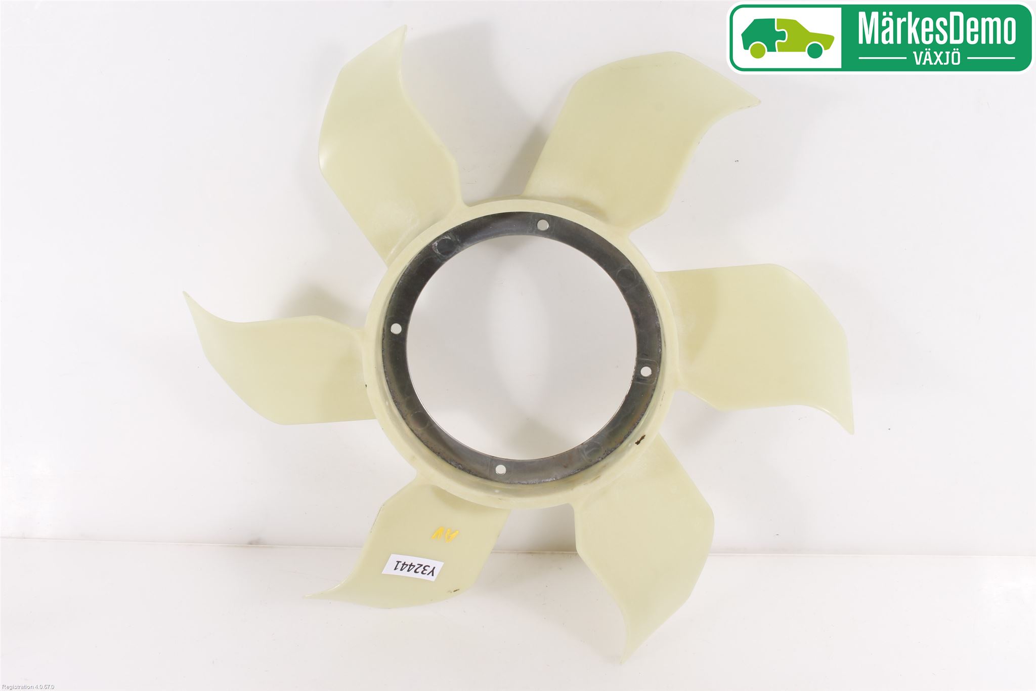 Mitsubishi L200 16-23 Kylfläkt-Vinge