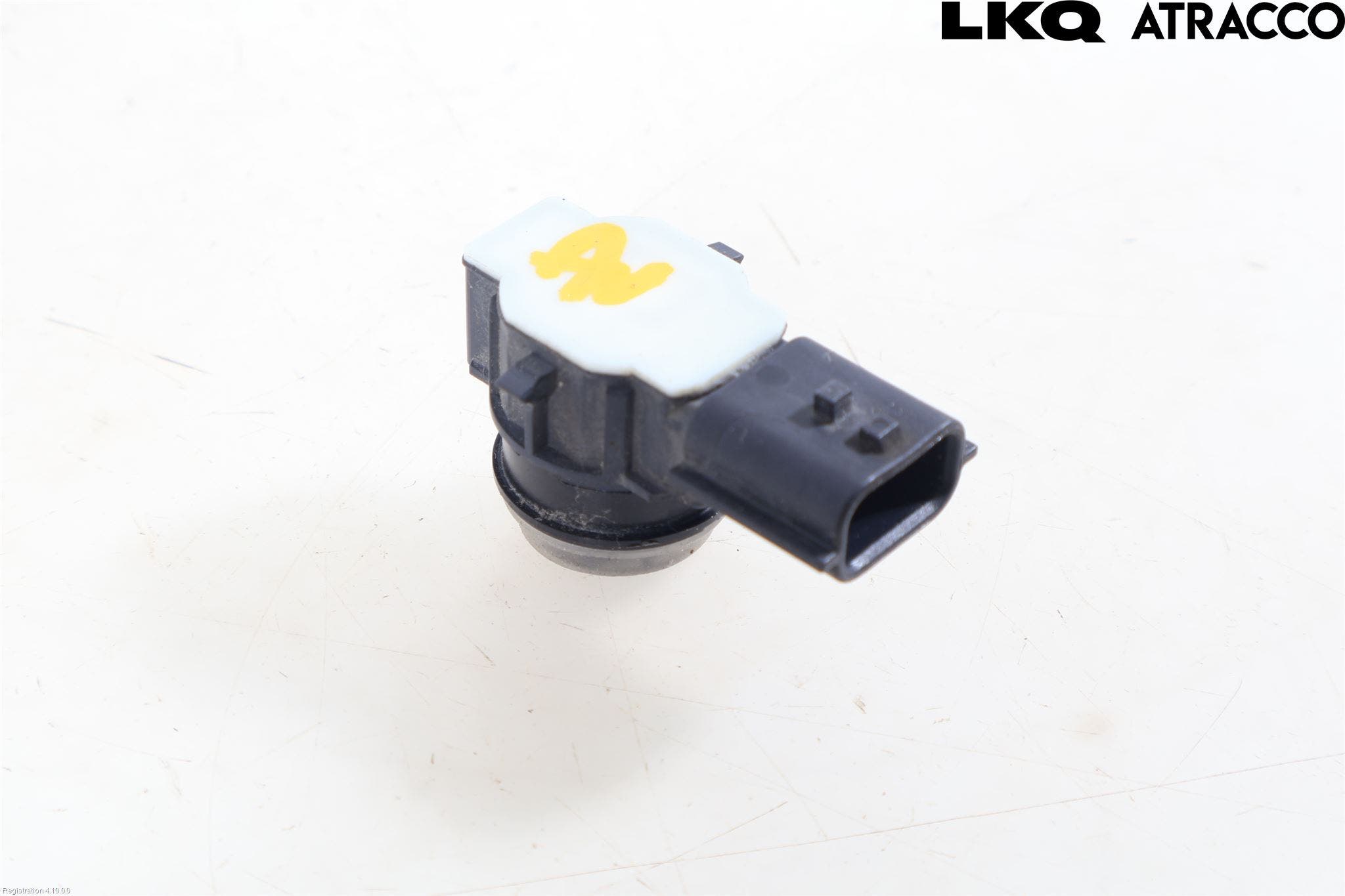 Renault MEGANE IV 16-23 Parkeringshjälp Frontsensor