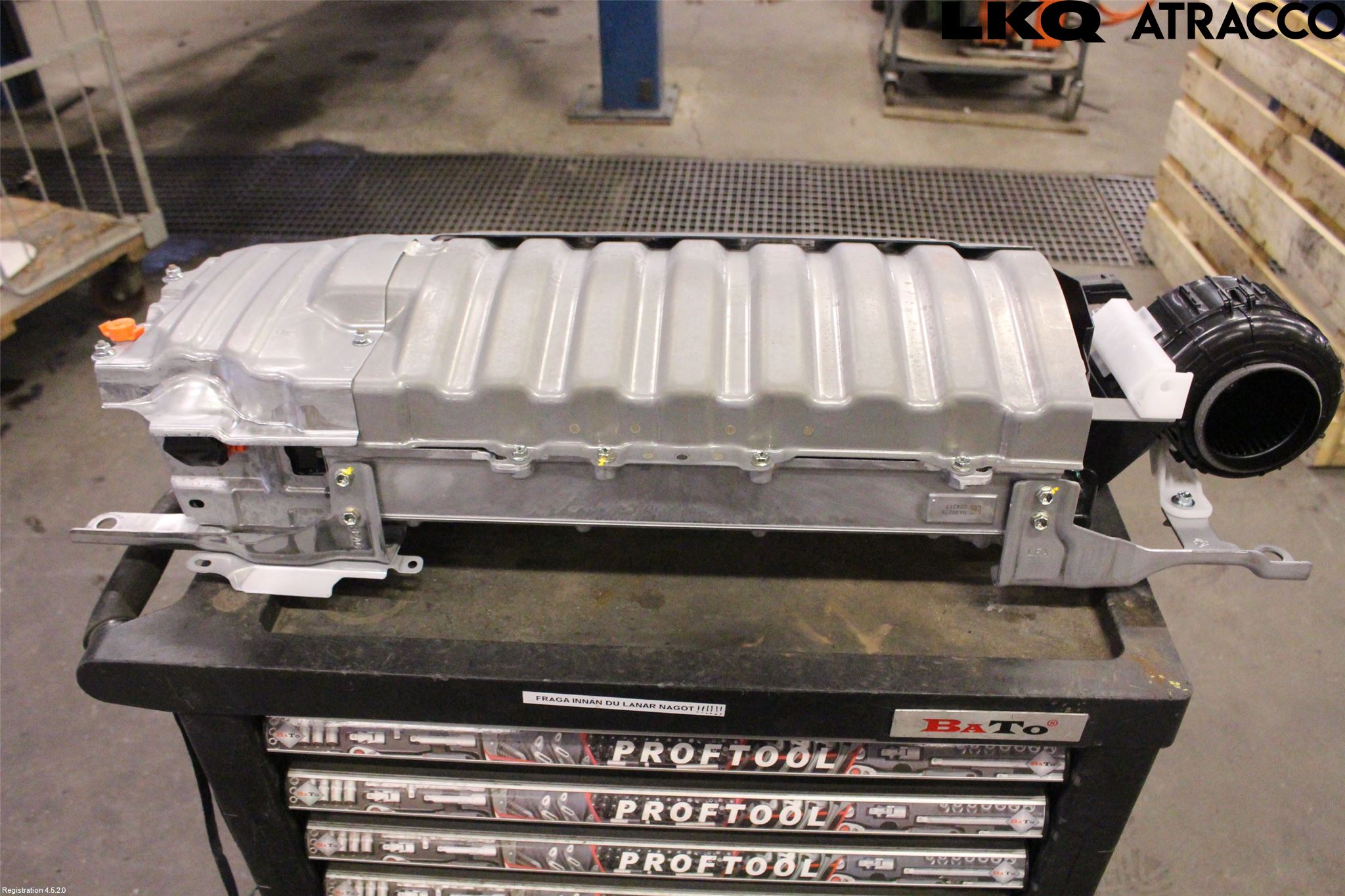 Toyota COROLLA CROSS XG10 22- Batteri Högspänning