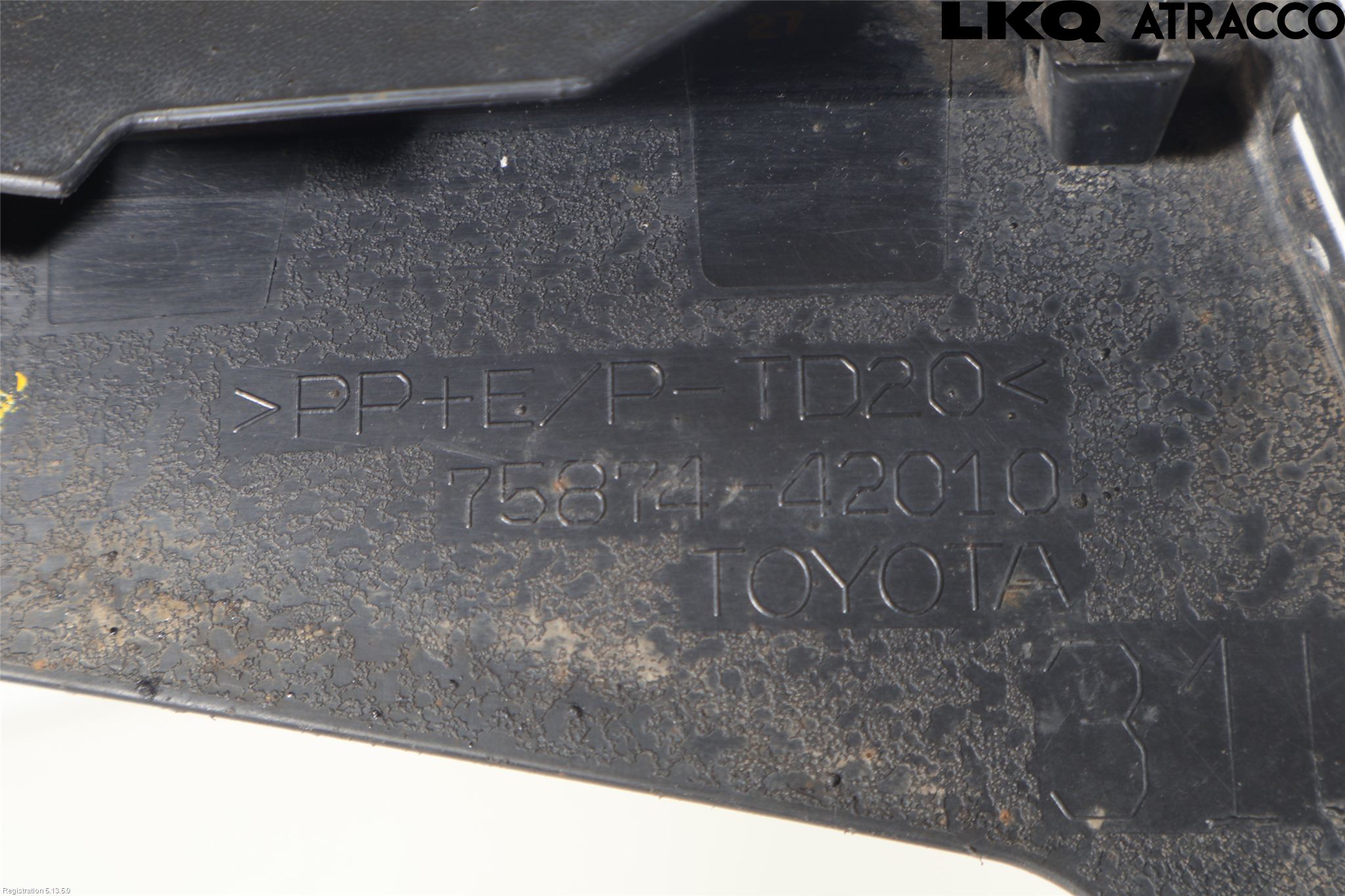 Toyota RAV4 19- List Skärmkant