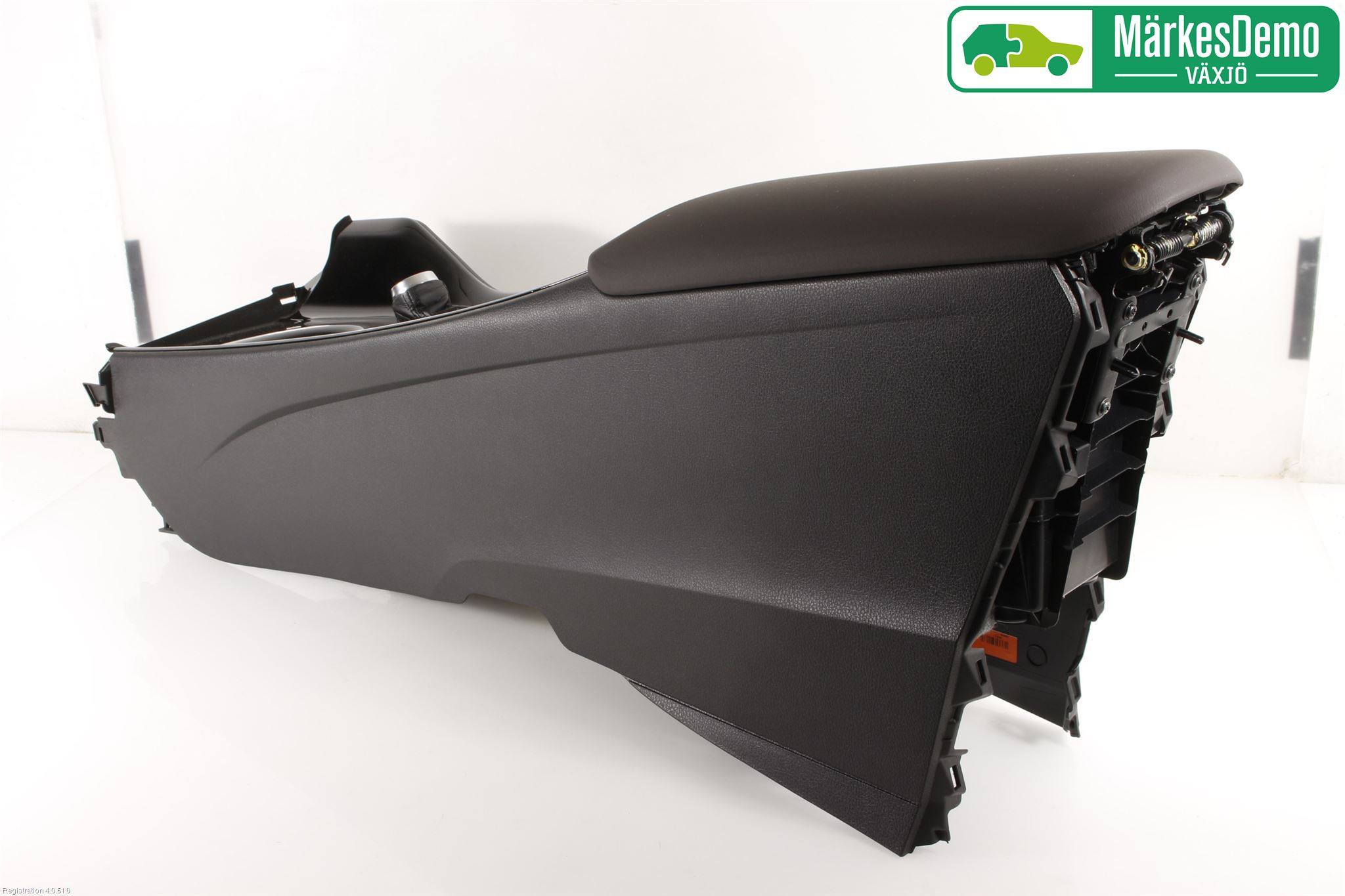 Toyota C-HR 16-23 Instrumentkonsoll Golv