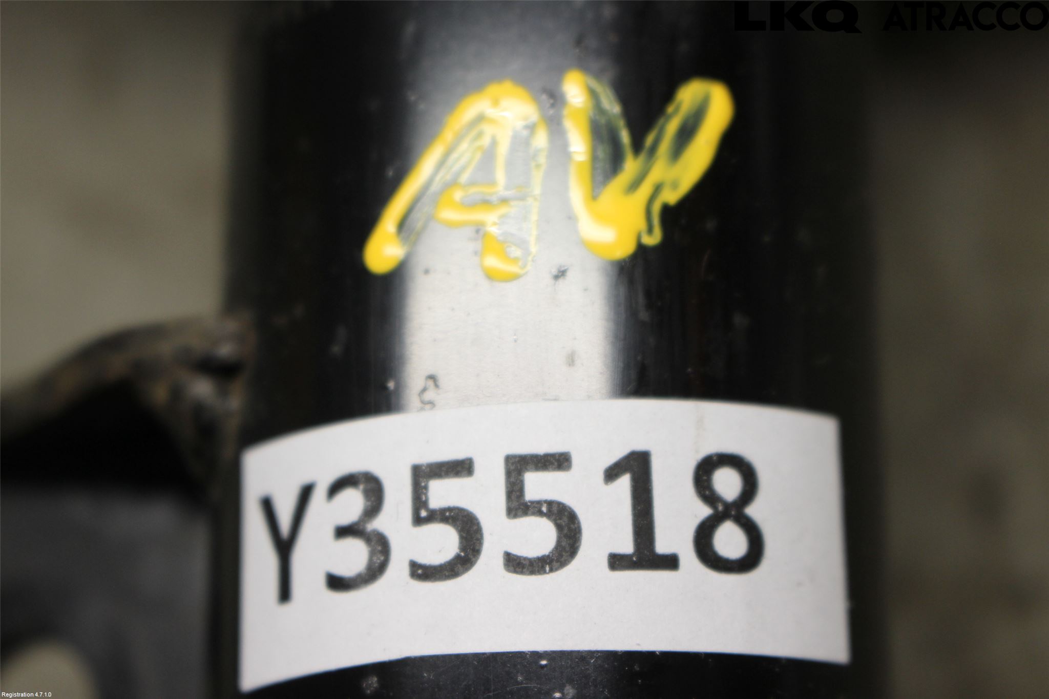 Toyota COROLLA CROSS XG10 22- Fjäderben Fram Höger