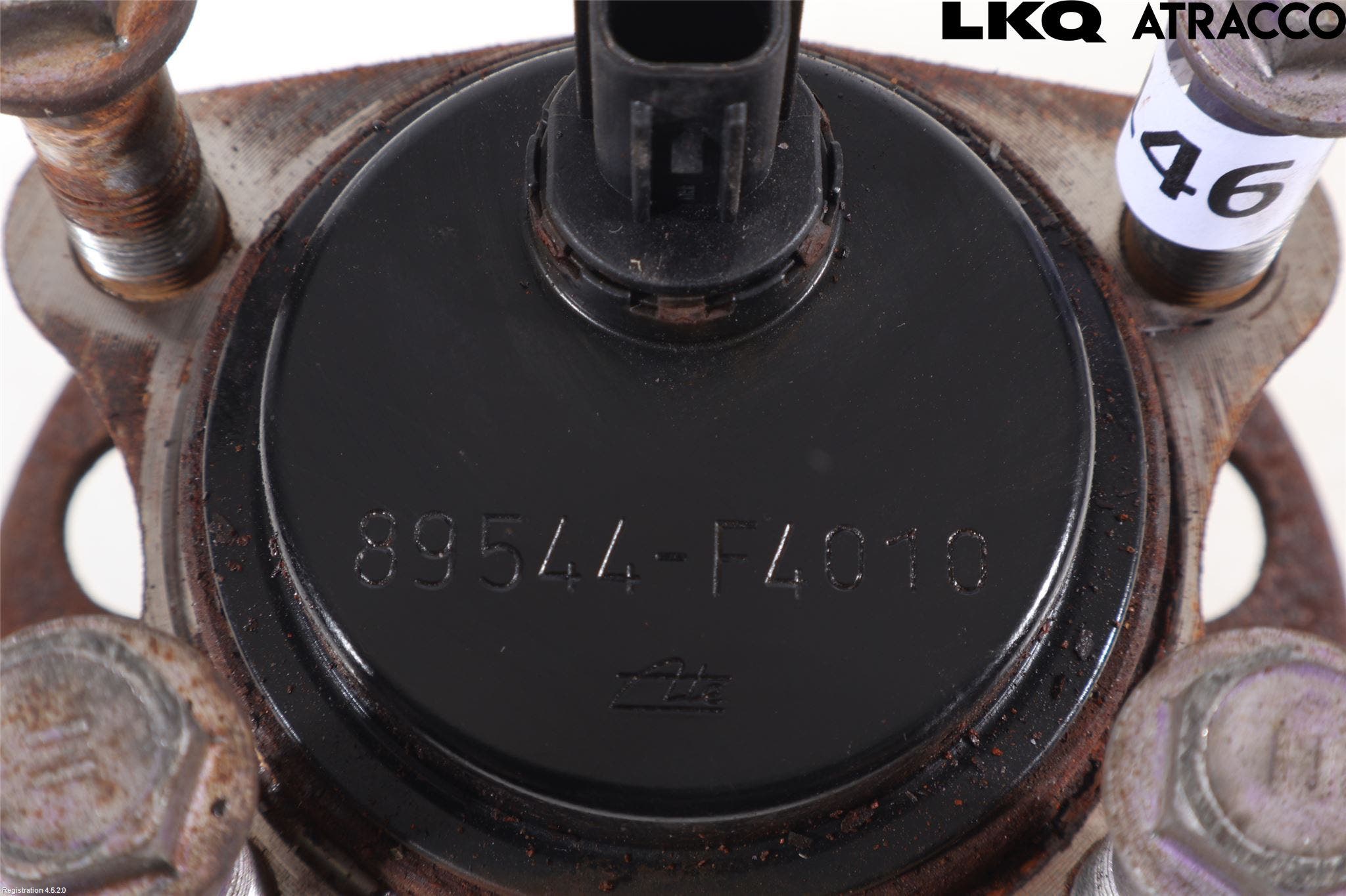 Toyota YARIS XP21 20- Nav Bak