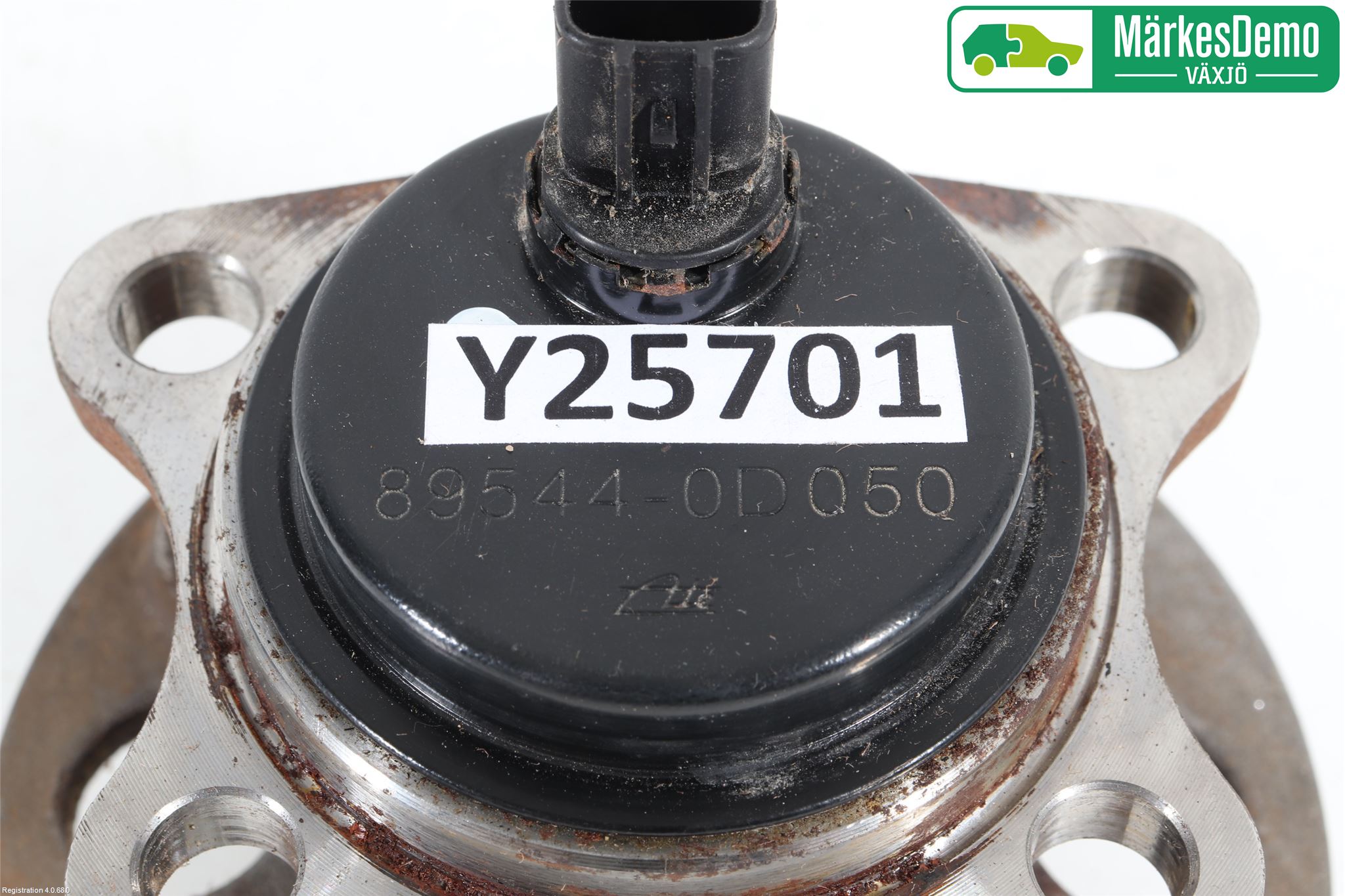 Toyota YARIS XP130 15-20 Nav Bak