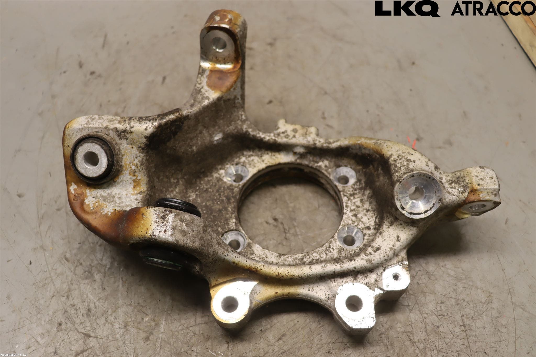 Mercedes-Benz MB E-KLASS (W213) 16-23 Hjullagerhus-Spindel Hö B