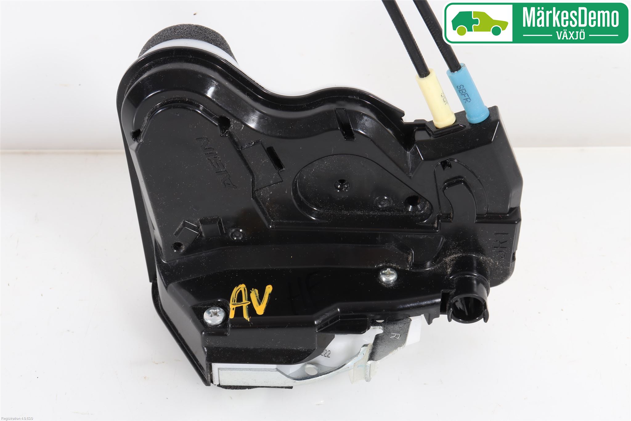 Suzuki SWIFT 17-24 Låskista-Dörrlås