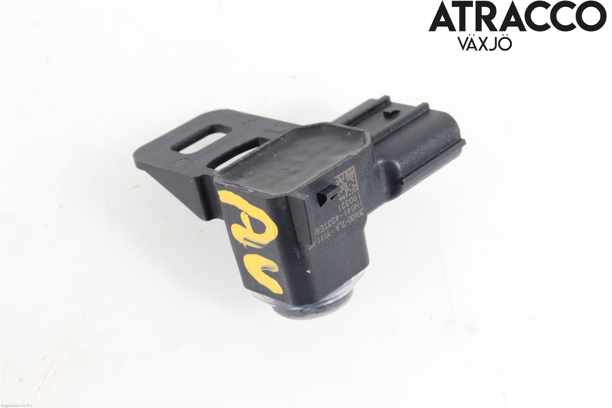 Honda CR-V 19-22 Parkeringshjälp Frontsensor