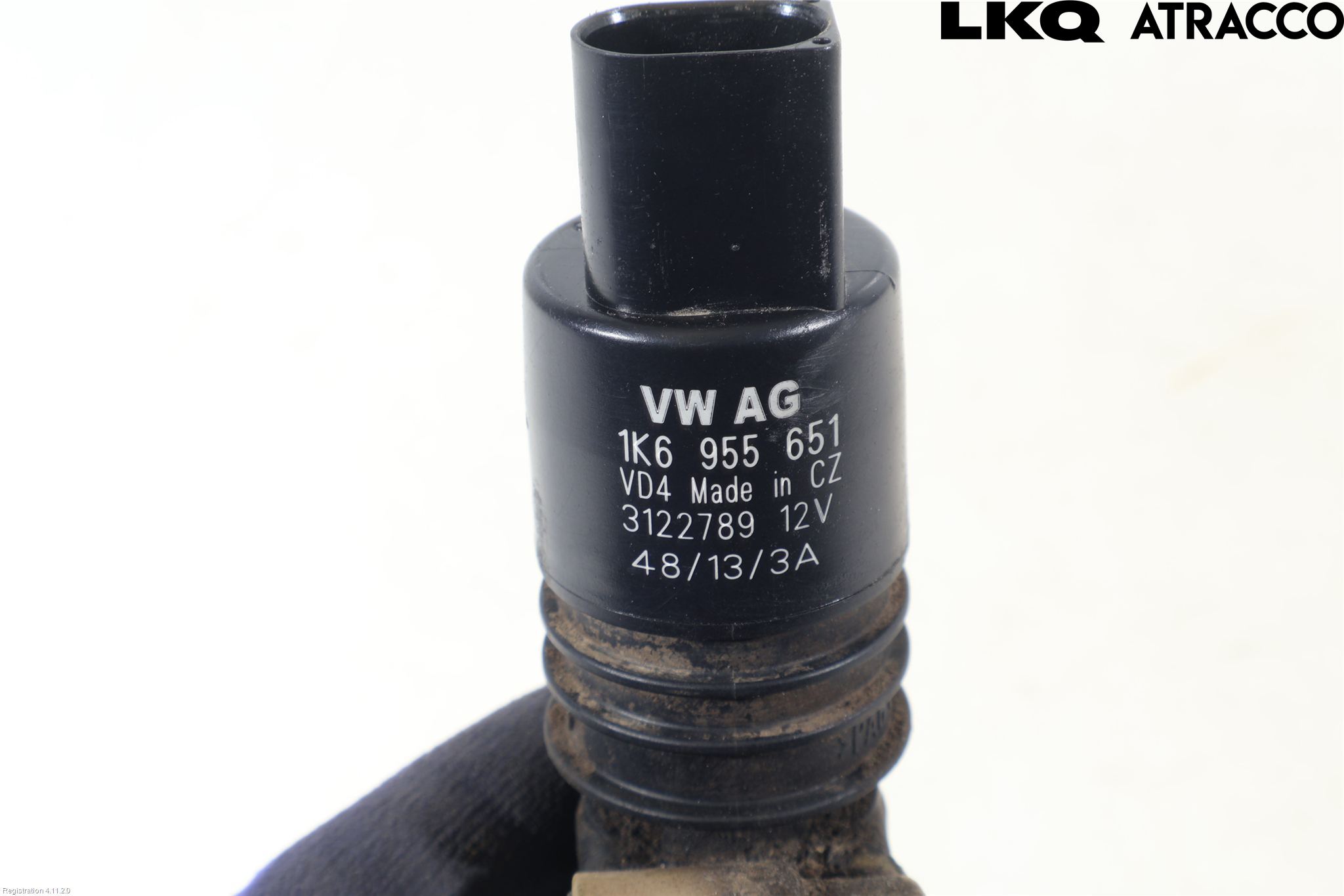 Volkswagen VW CADDY      04-10 Spolarpump Vindruta