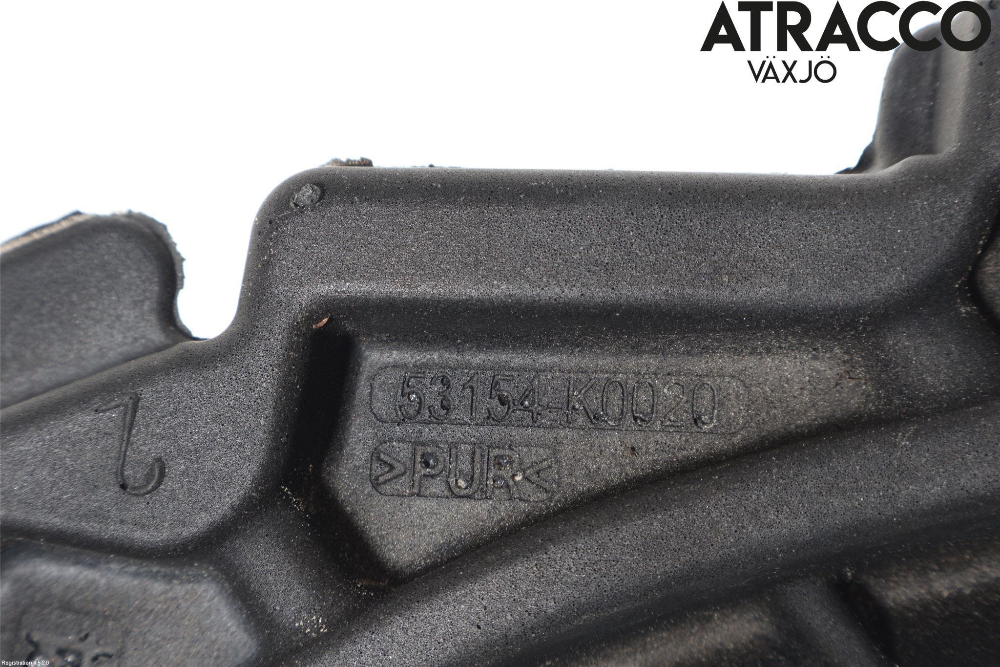 Toyota YARIS XP21 20- Front Övrigt