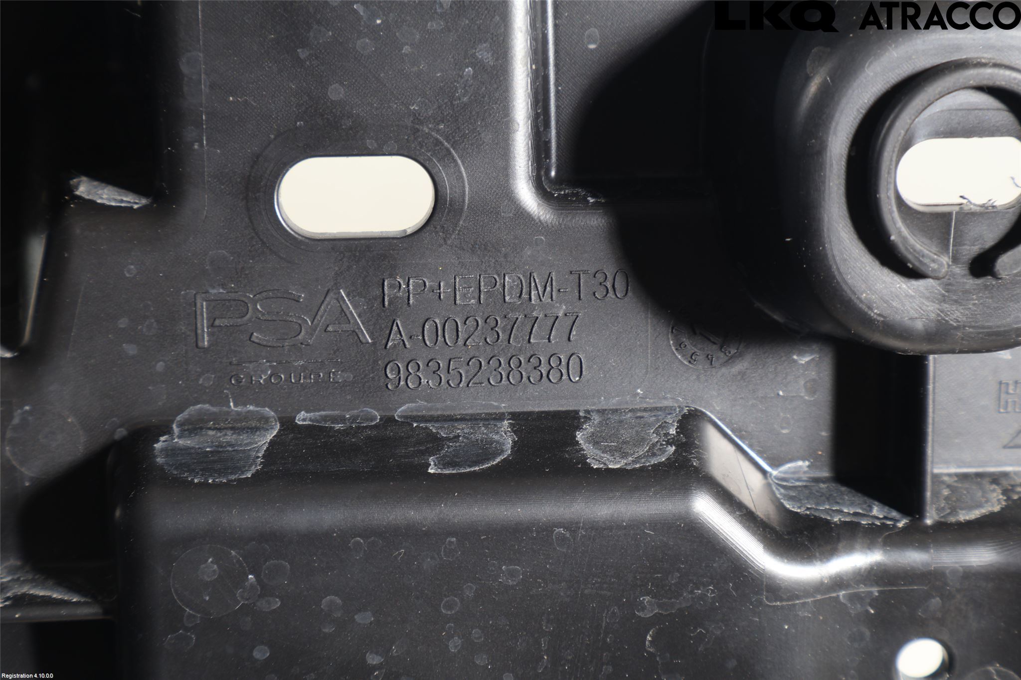 Opel MOKKA 21- Stötfångardel Bak Mitt