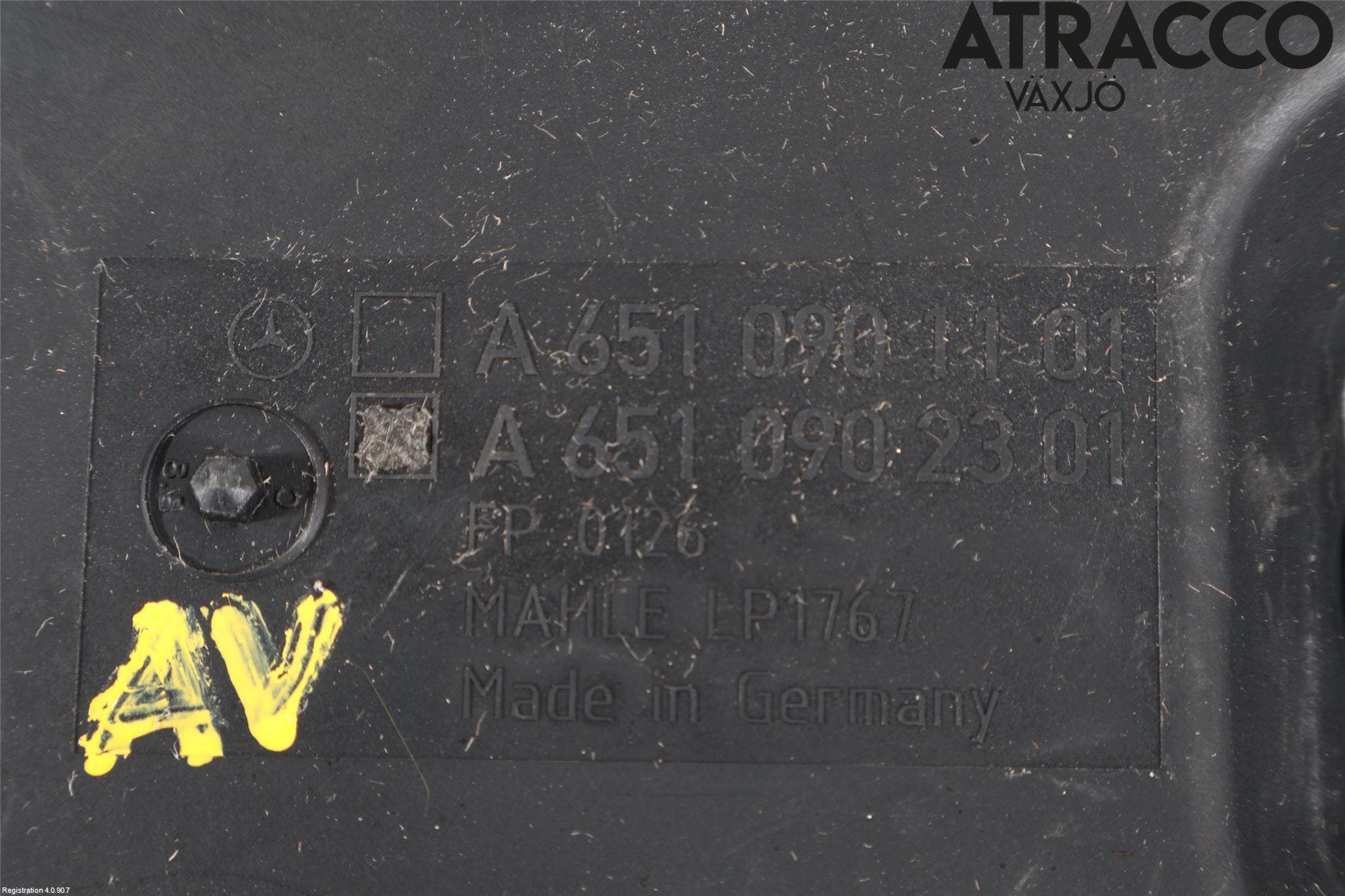 Mercedes-Benz MB C-KLASS (W204) 07-15 Luftrenare