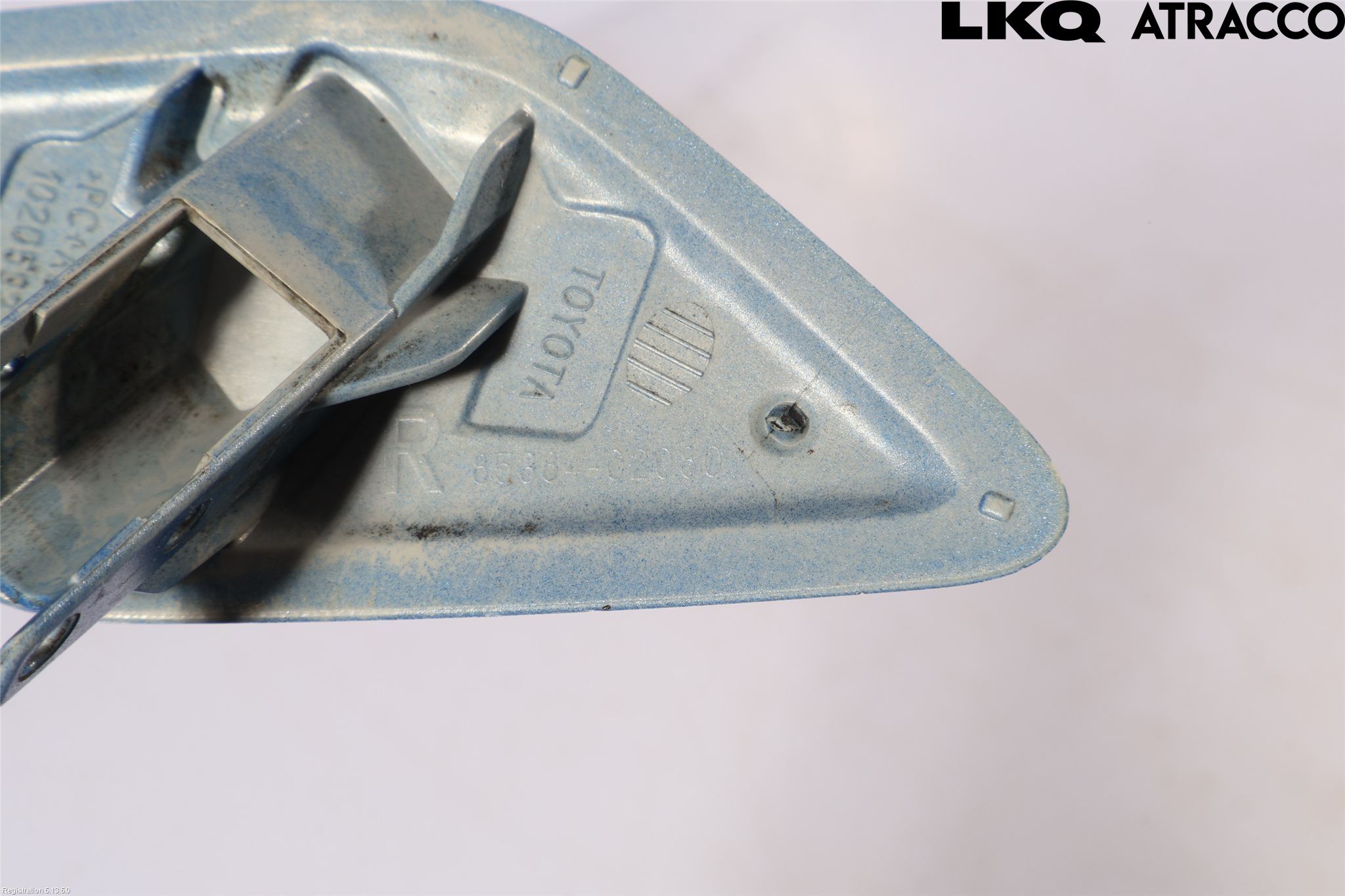 Toyota AURIS 13-19 Stötfångardel Fram Hö