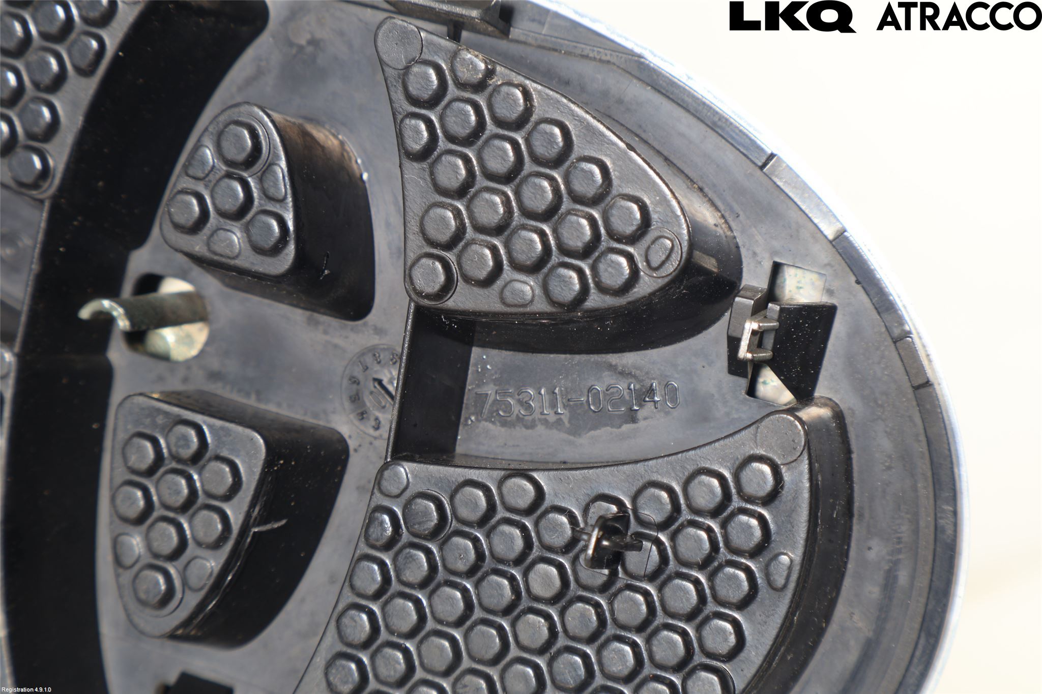 Toyota AURIS 07-09 Emblem