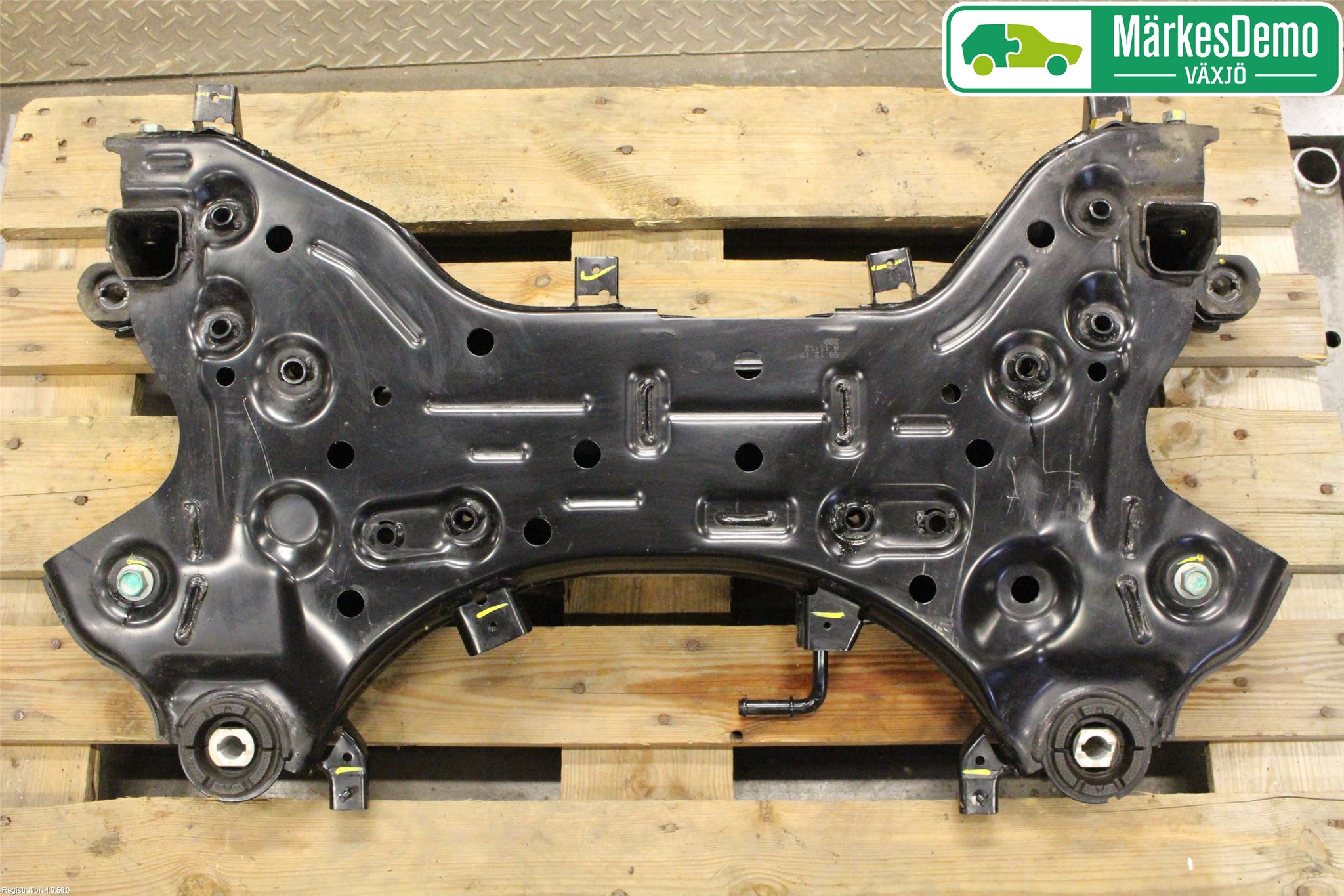 Hyundai TUCSON 05- Framvagnsbalk