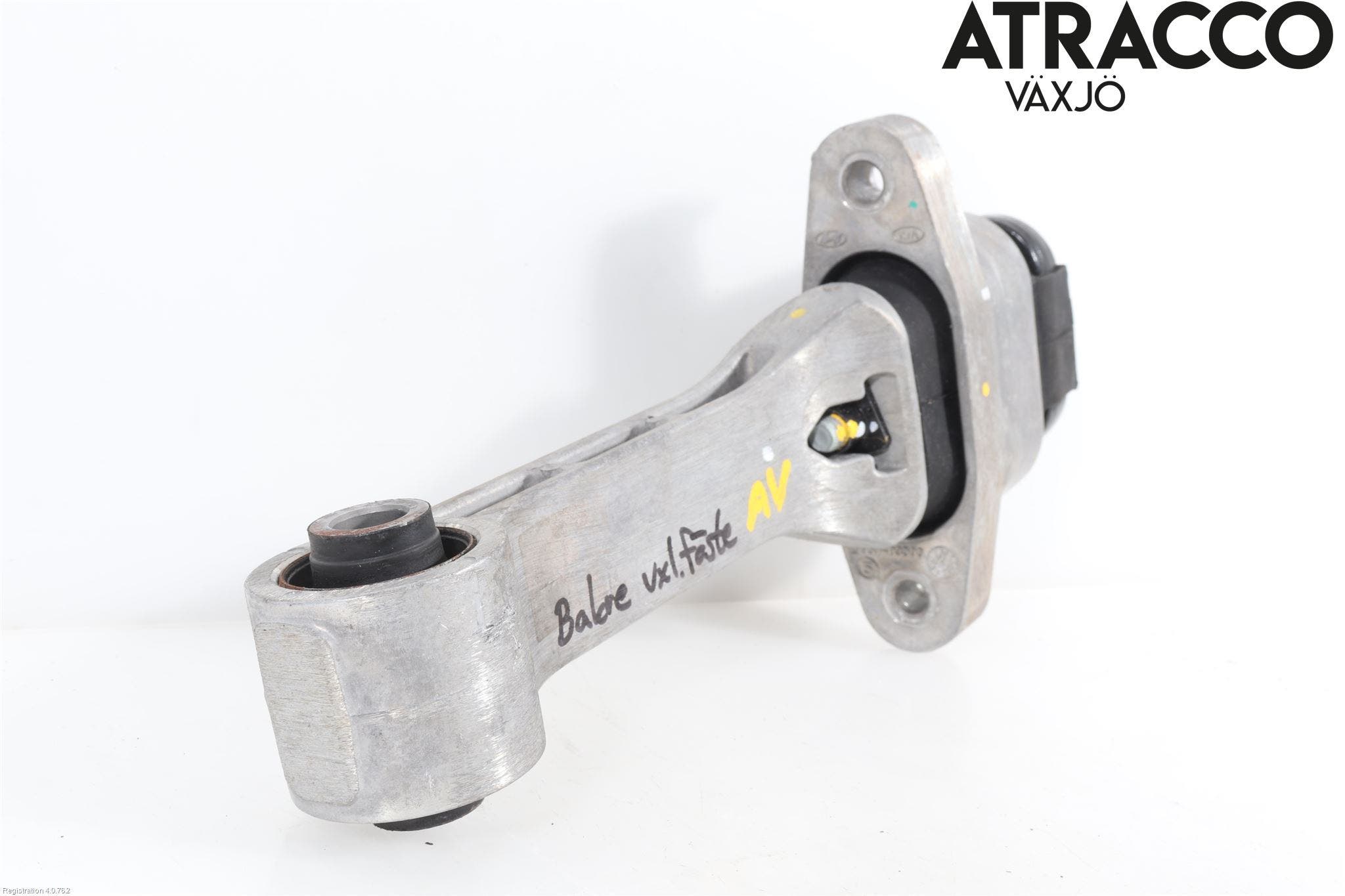 Hyundai TUCSON 05- Motorfäste