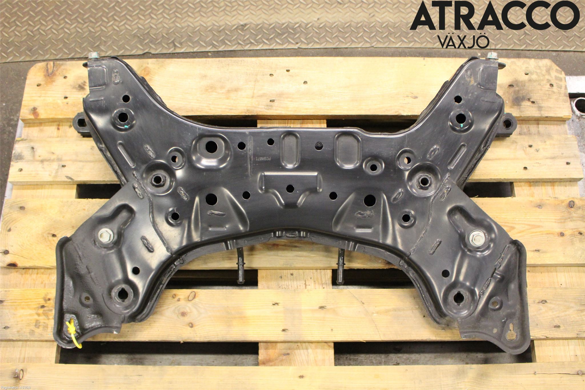 Hyundai i10 LA 20- Framvagnsbalk