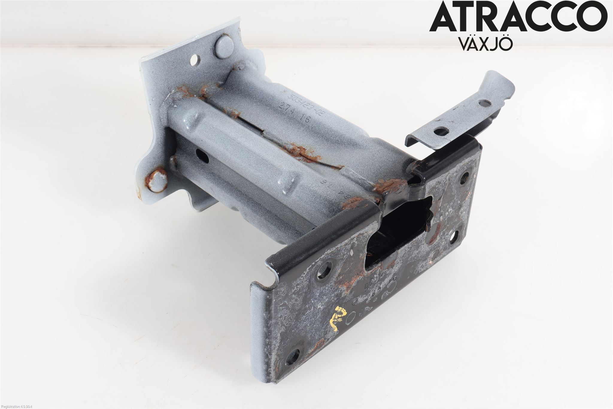 Nissan X-TRAIL 14-21 Stötfångarbärjärn Fram