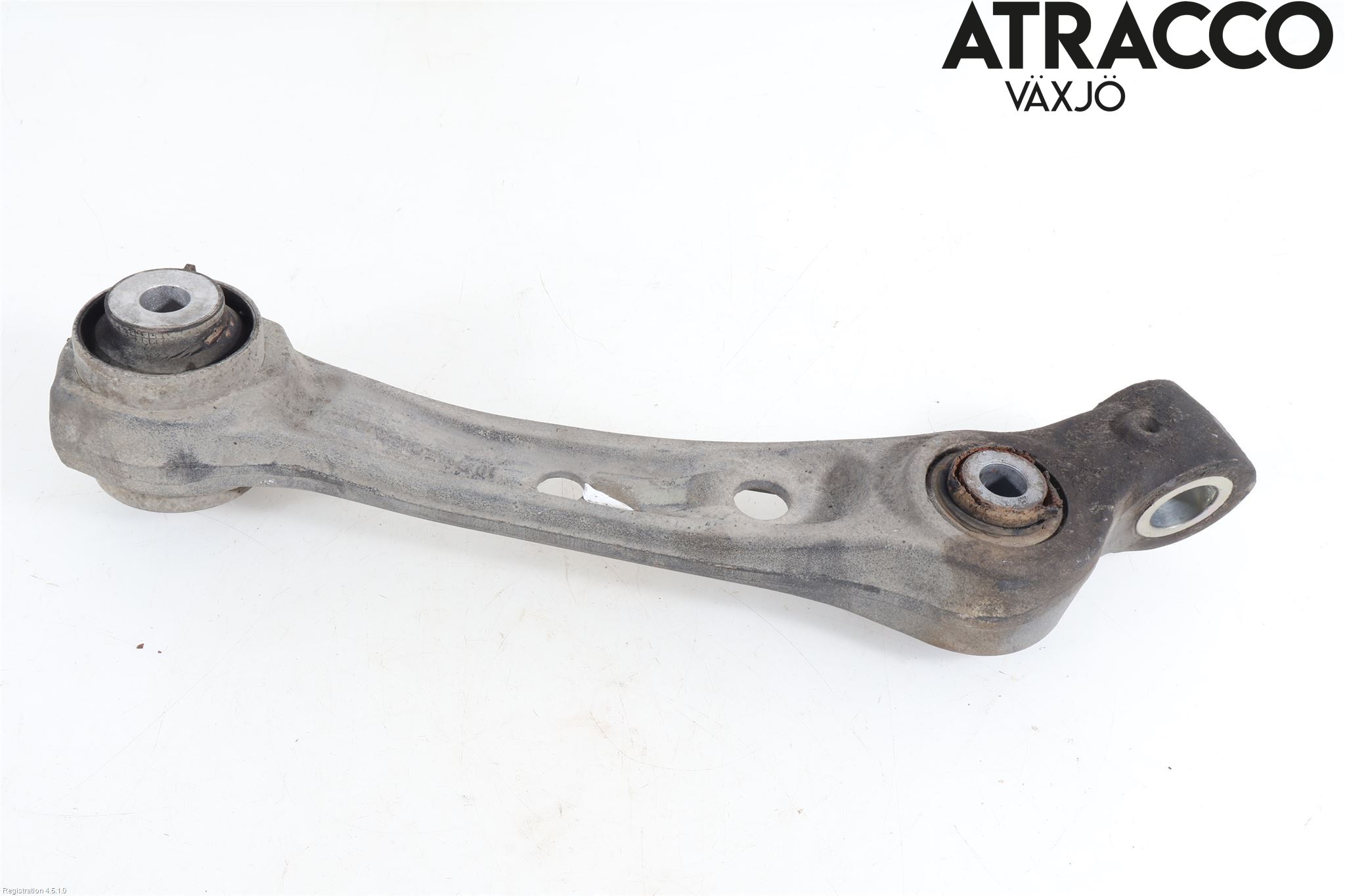 BMW 5 F10/F11/F18 09-17 Bärarm Fram Undre Hö