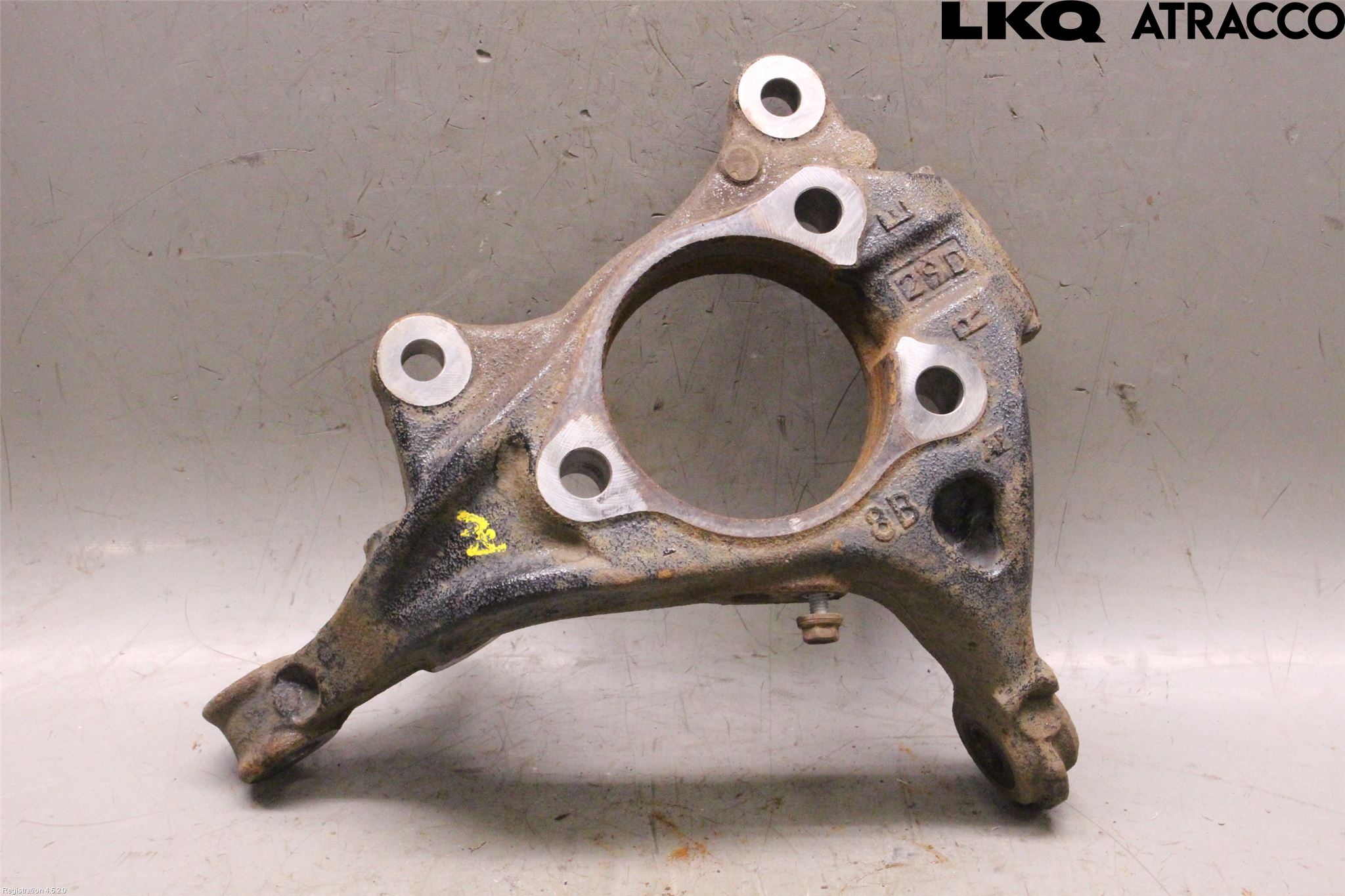 Toyota COROLLA CROSS XG10 22- Styrspindel Lagerhus Hö
