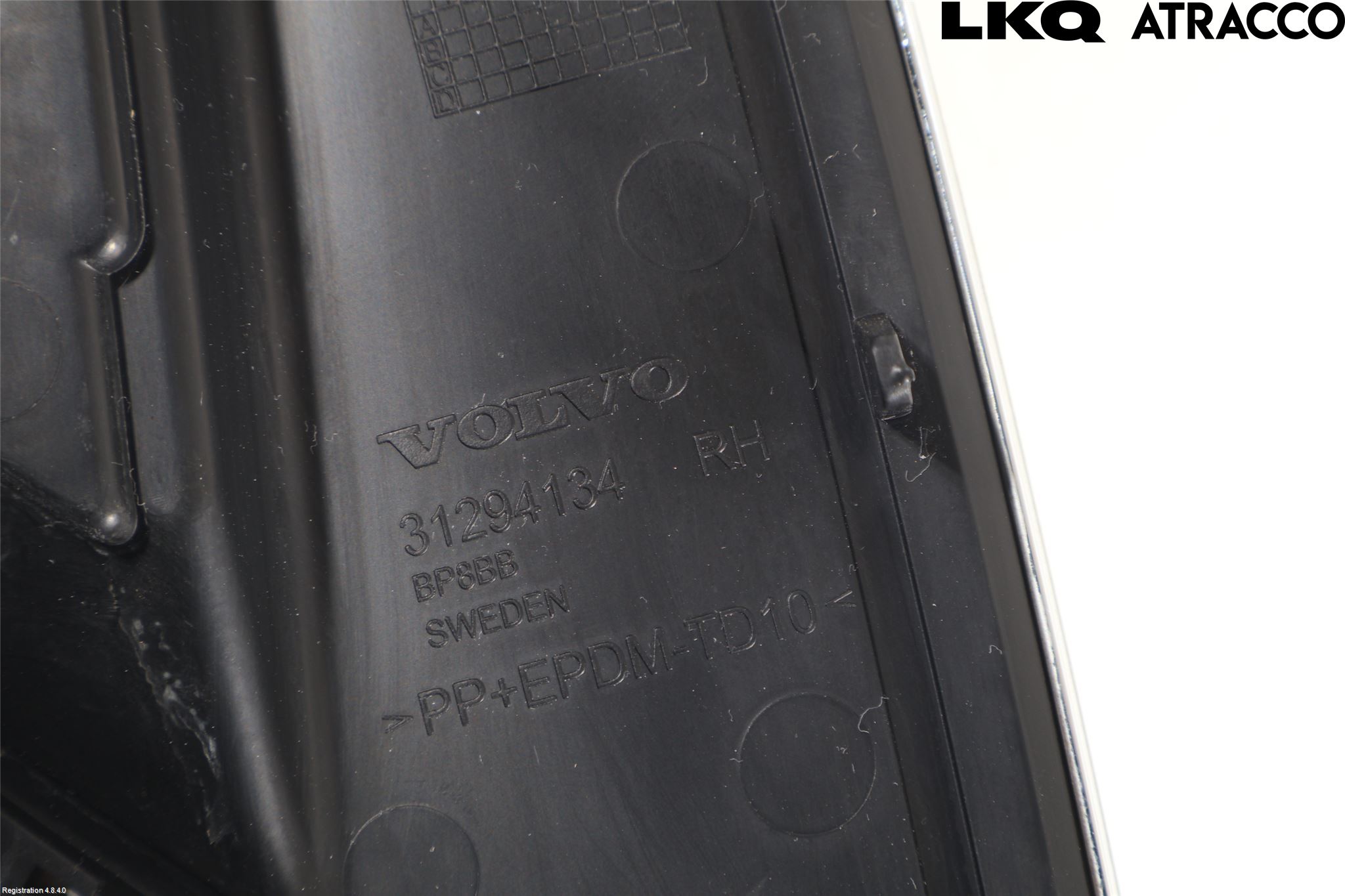 Volvo V60 11-13 Stötfångardel Fram Hö