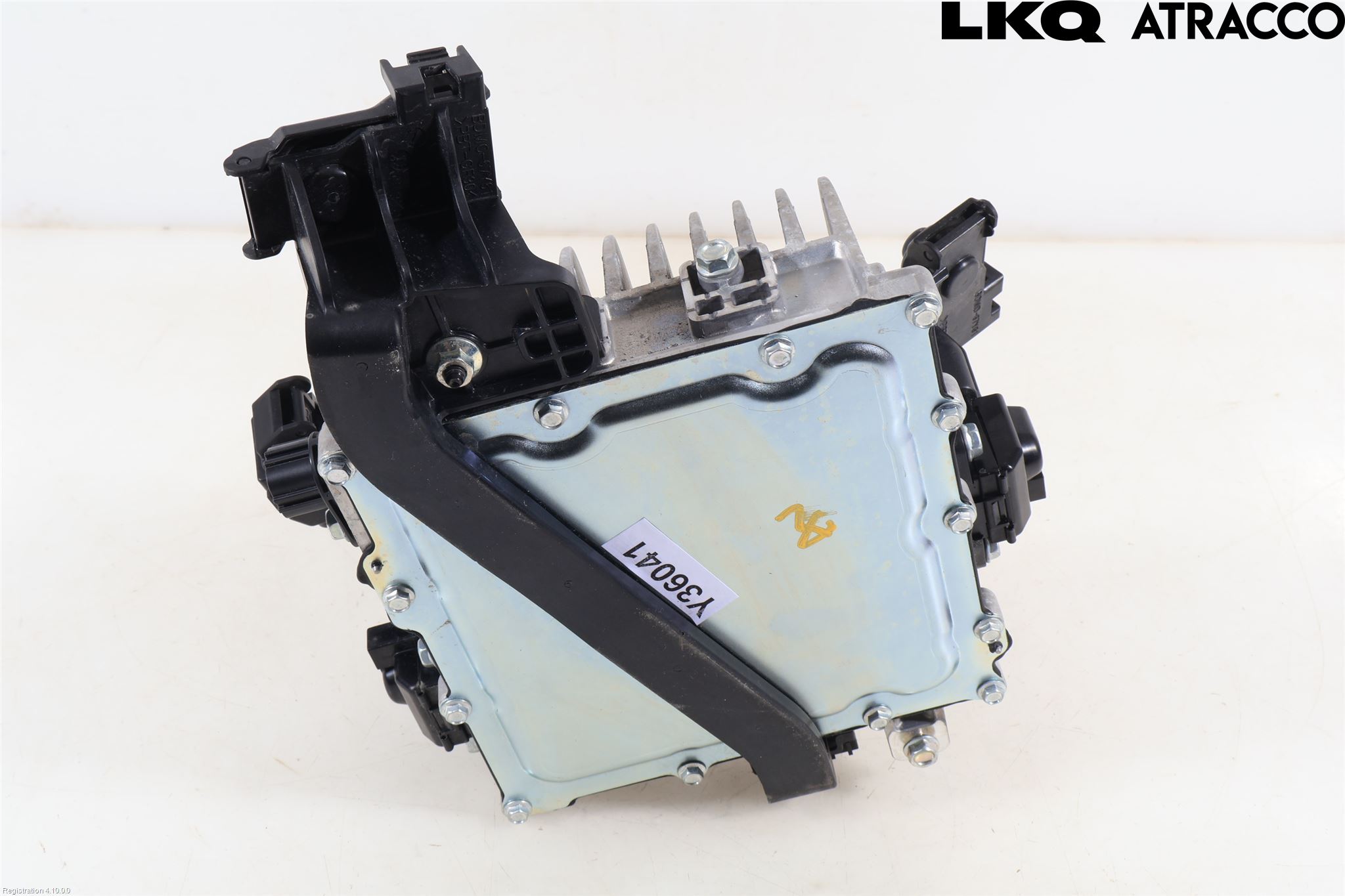 Mazda CX-30 20- Converter