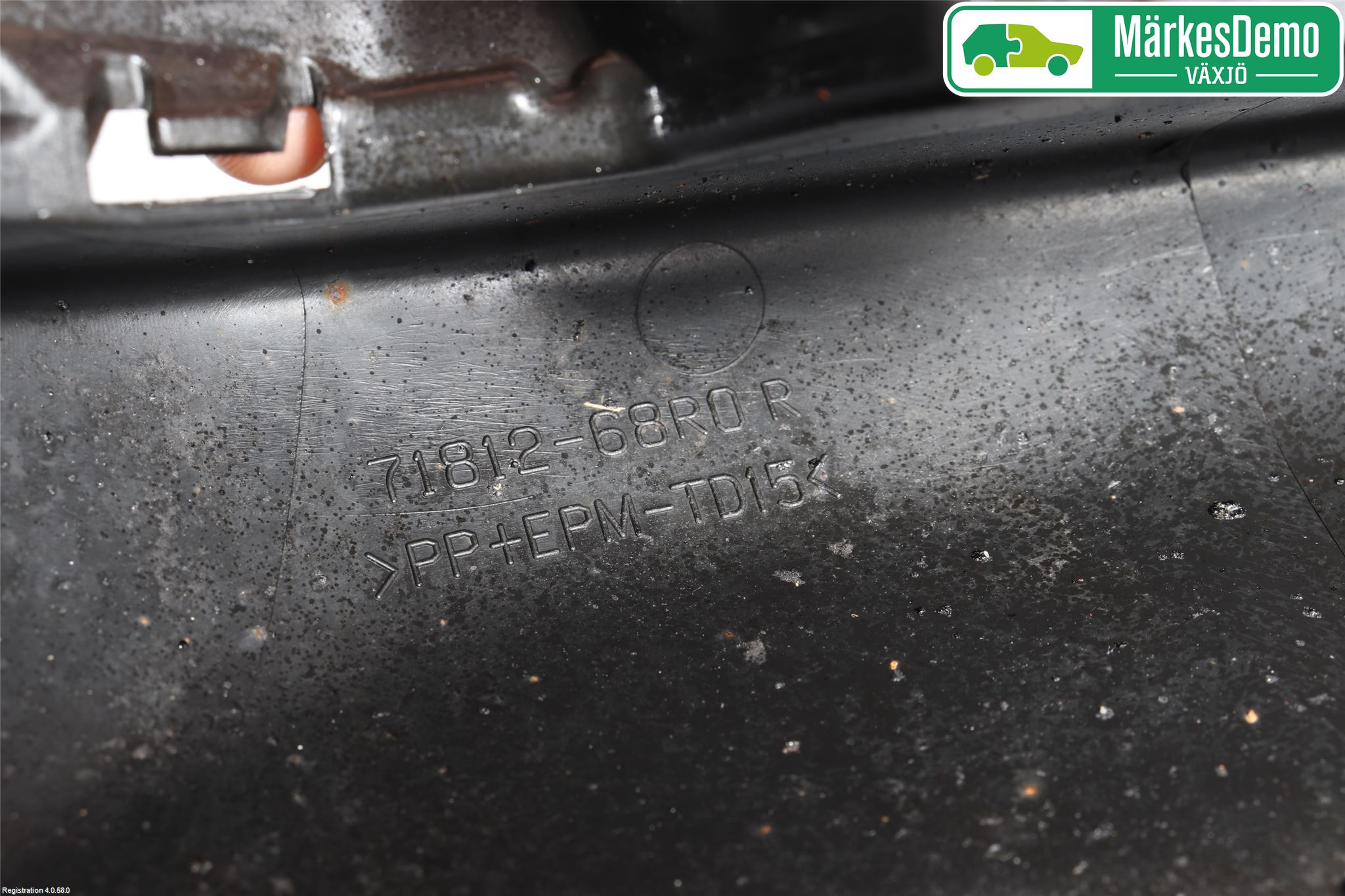 Suzuki SWIFT 17-24 Stötfångardel Bak Hö