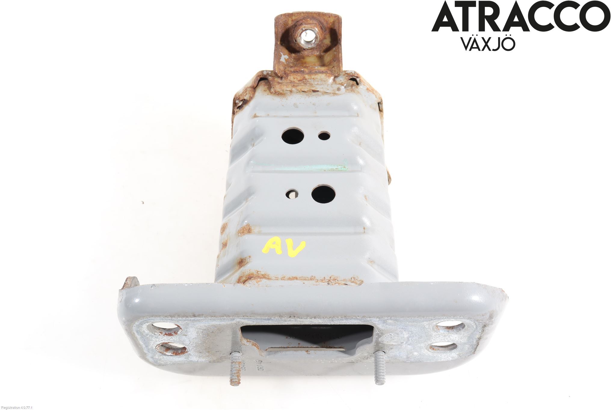 Toyota YARIS XP90 06-11 Stötfångarbärjärn Fram
