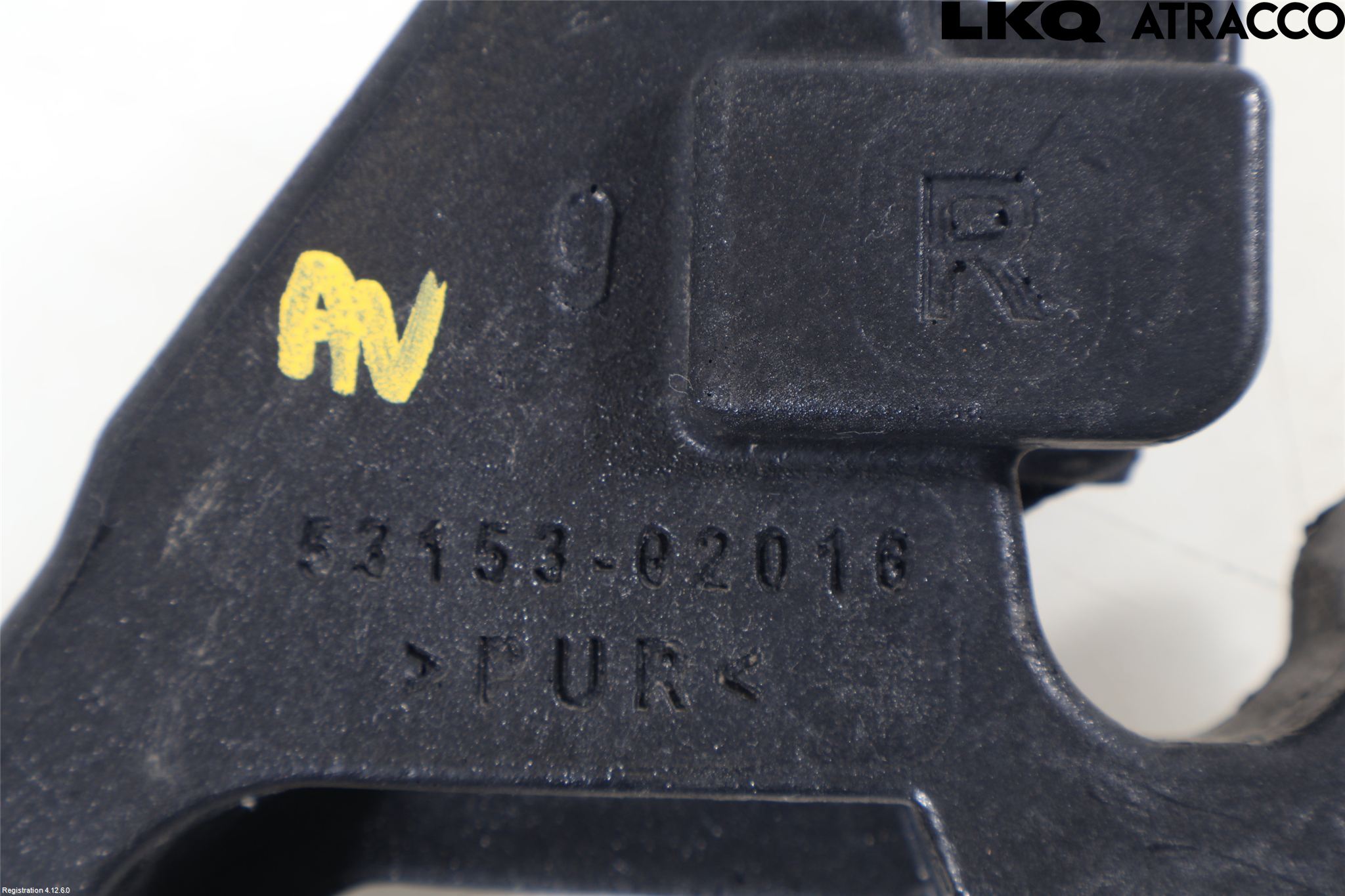 Toyota AURIS 13-19 Skärm Hörn Utfyllnad Fram