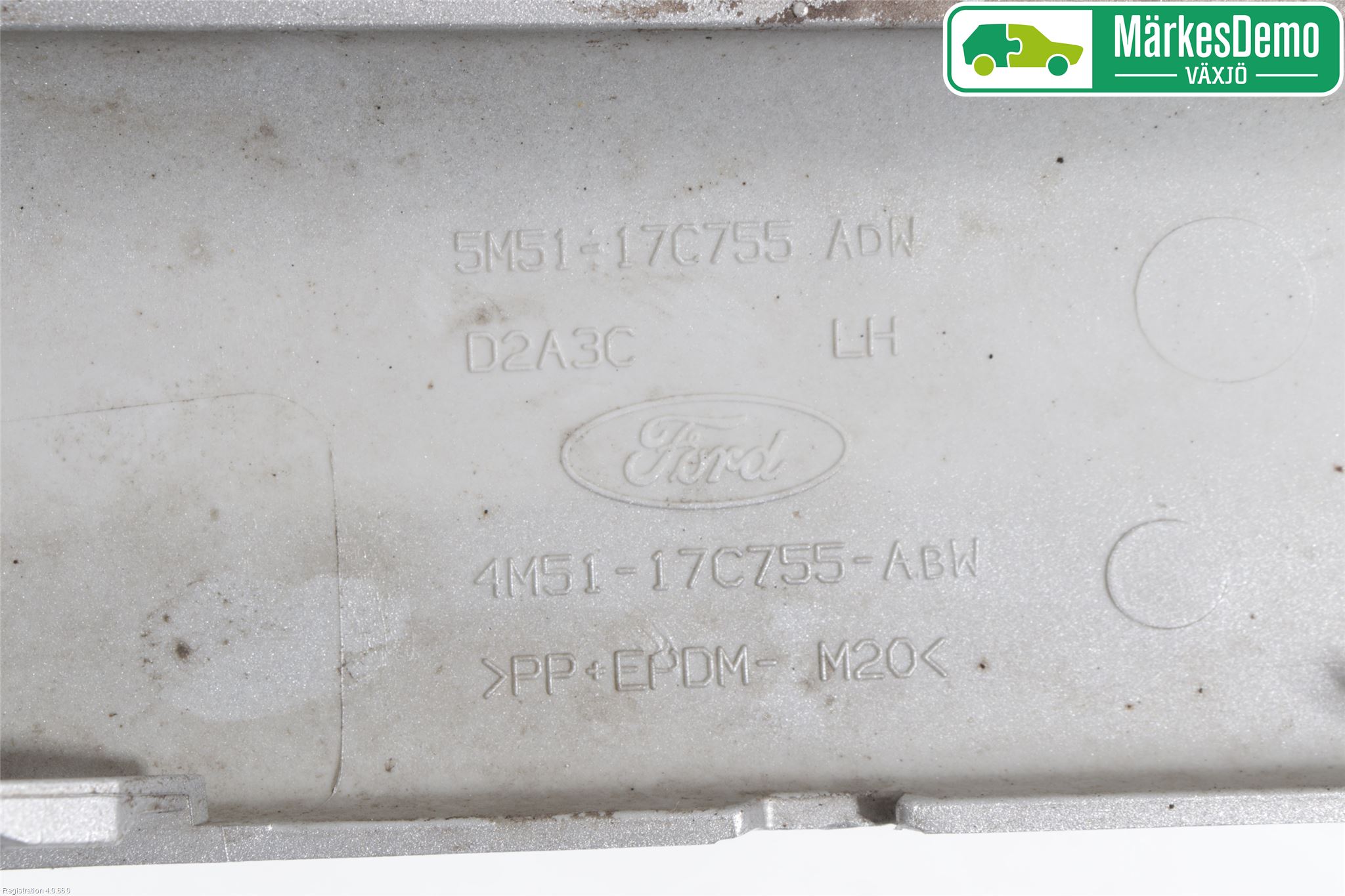 Ford FOCUS 08-11 Stötfångarlist Fram