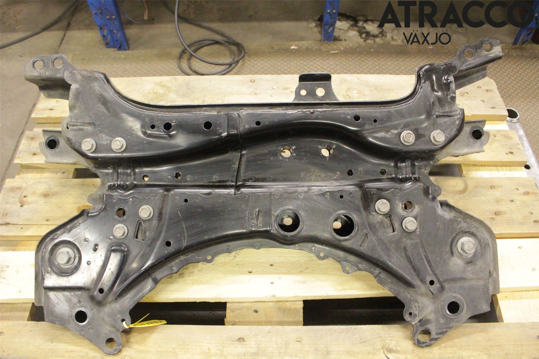 Toyota RAV4 13-18 Framvagnsbalk